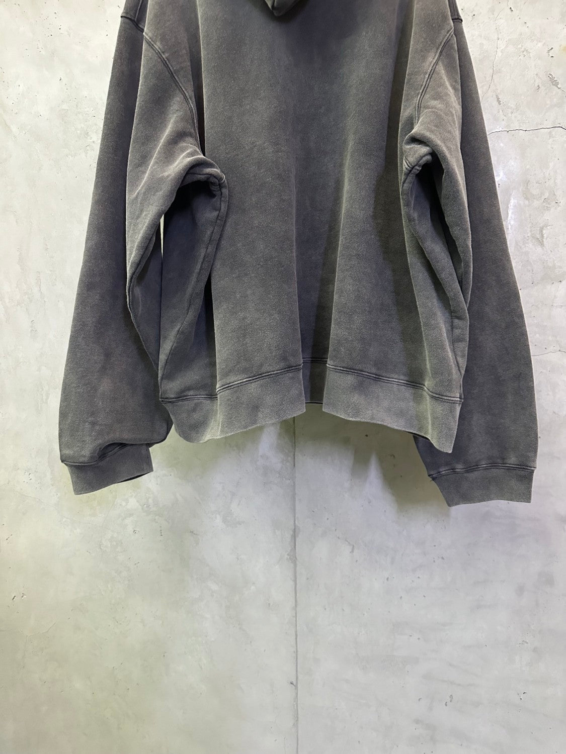 Men's Washed Crayon Loop Oversized Hoodie in Washed Black White Sweatshirt #82562A