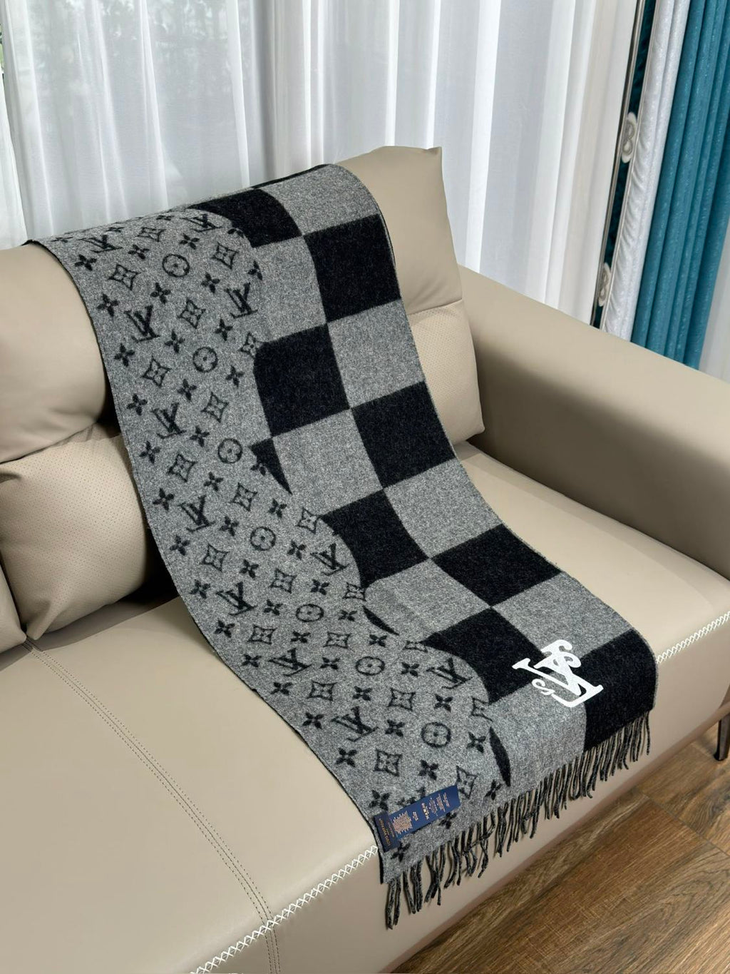 Men's Black Gray Embroidered Duck Pattern Cashmere Scarf #73219