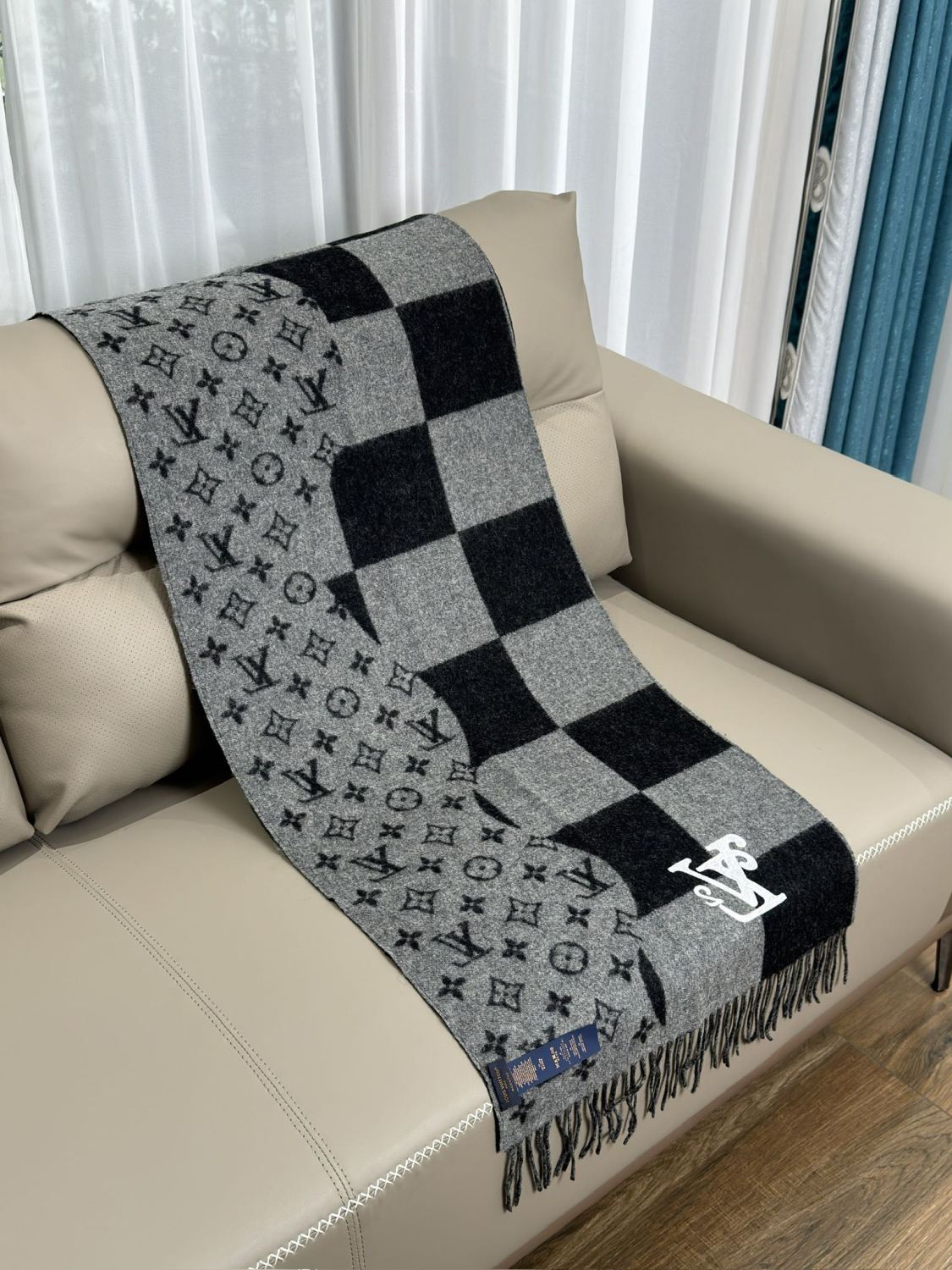 Men's Black Gray Embroidered Duck Pattern Cashmere Scarf #73219