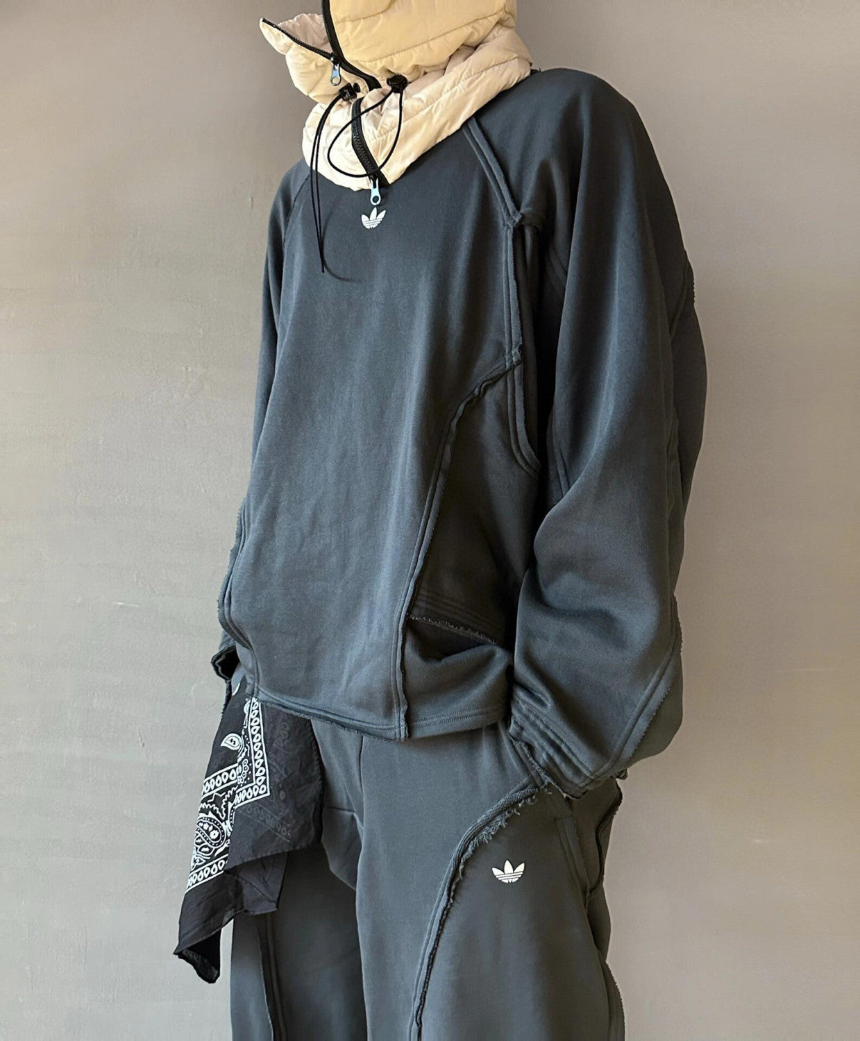 Originals X HAMCUS Men's and Women's Solid Colour Cropped Round Neck Pullover Long Sleeve Sweatshirt #99124