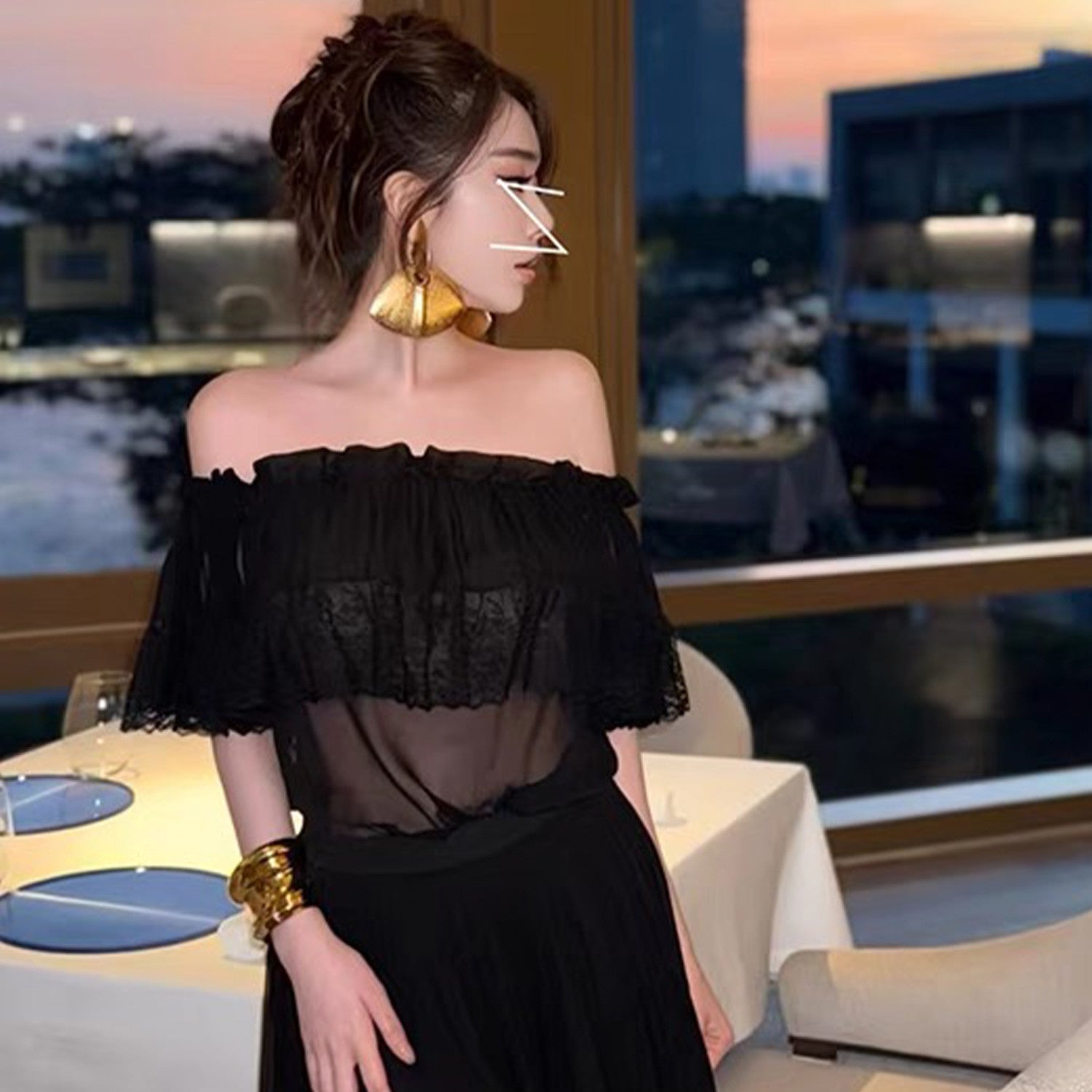 Spring And Summer Models Ladies Strapless Lace Casual Shirt One-Shoulder French Fashion Sexy Comfortable Top T-Shirt Ngvp #1342