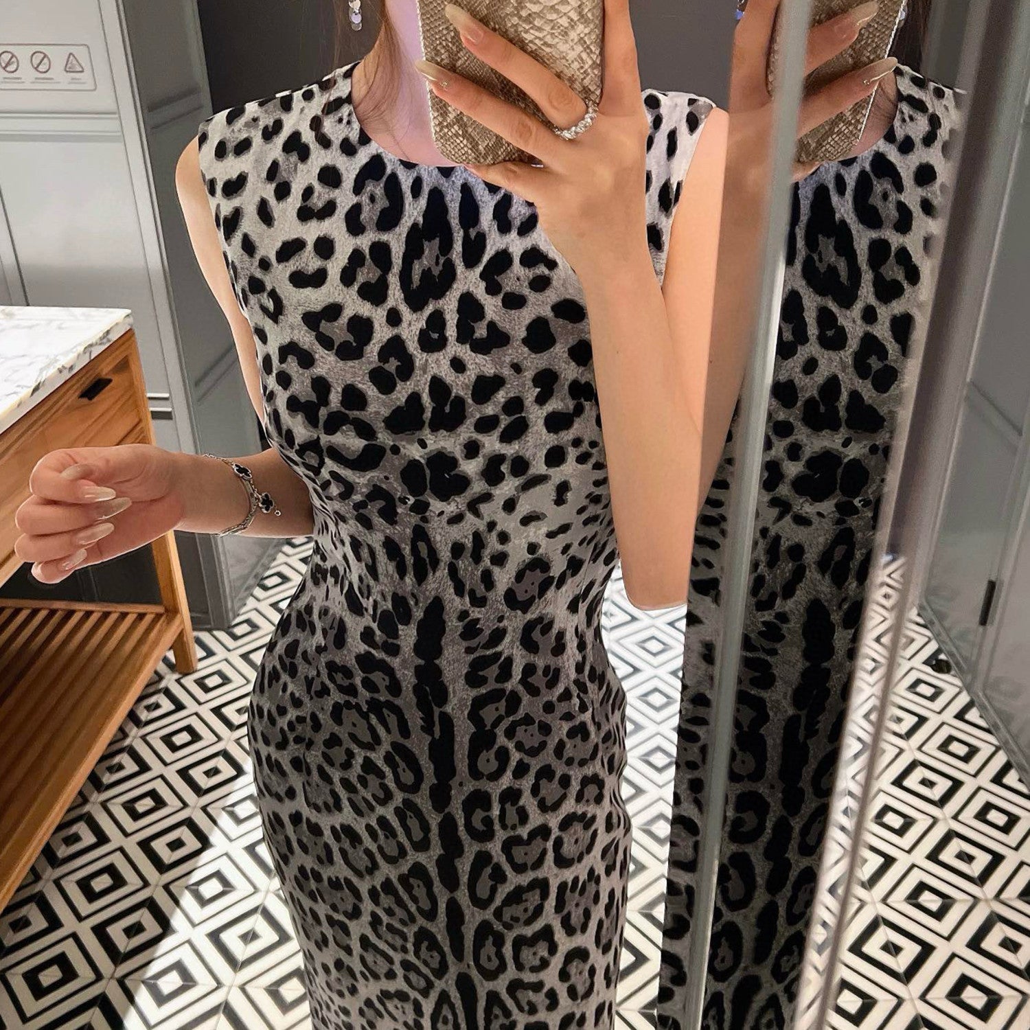Women's Spring And Summer Leopard Print Mid-length Straight Dress Sleeveless Round Neck Temperament Elegant Long Dresses  Ngvp #9864