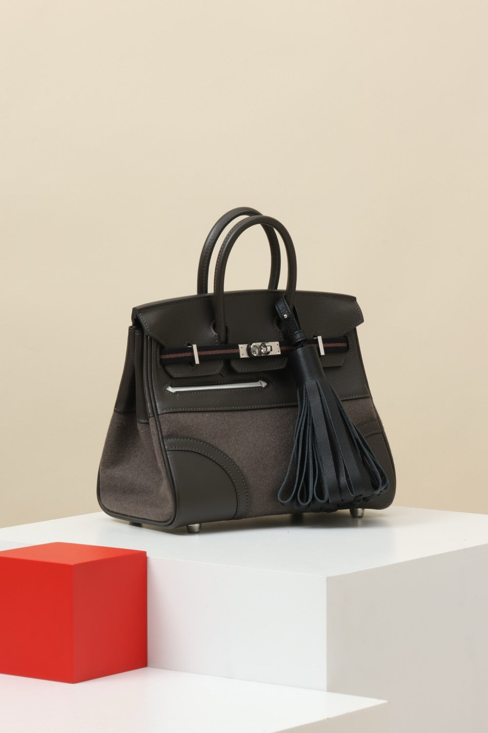 Birkin Go Team 25 BKG25 Women's Solid Color Wool Felt and Calfskin Handbag Bag Bags #77527