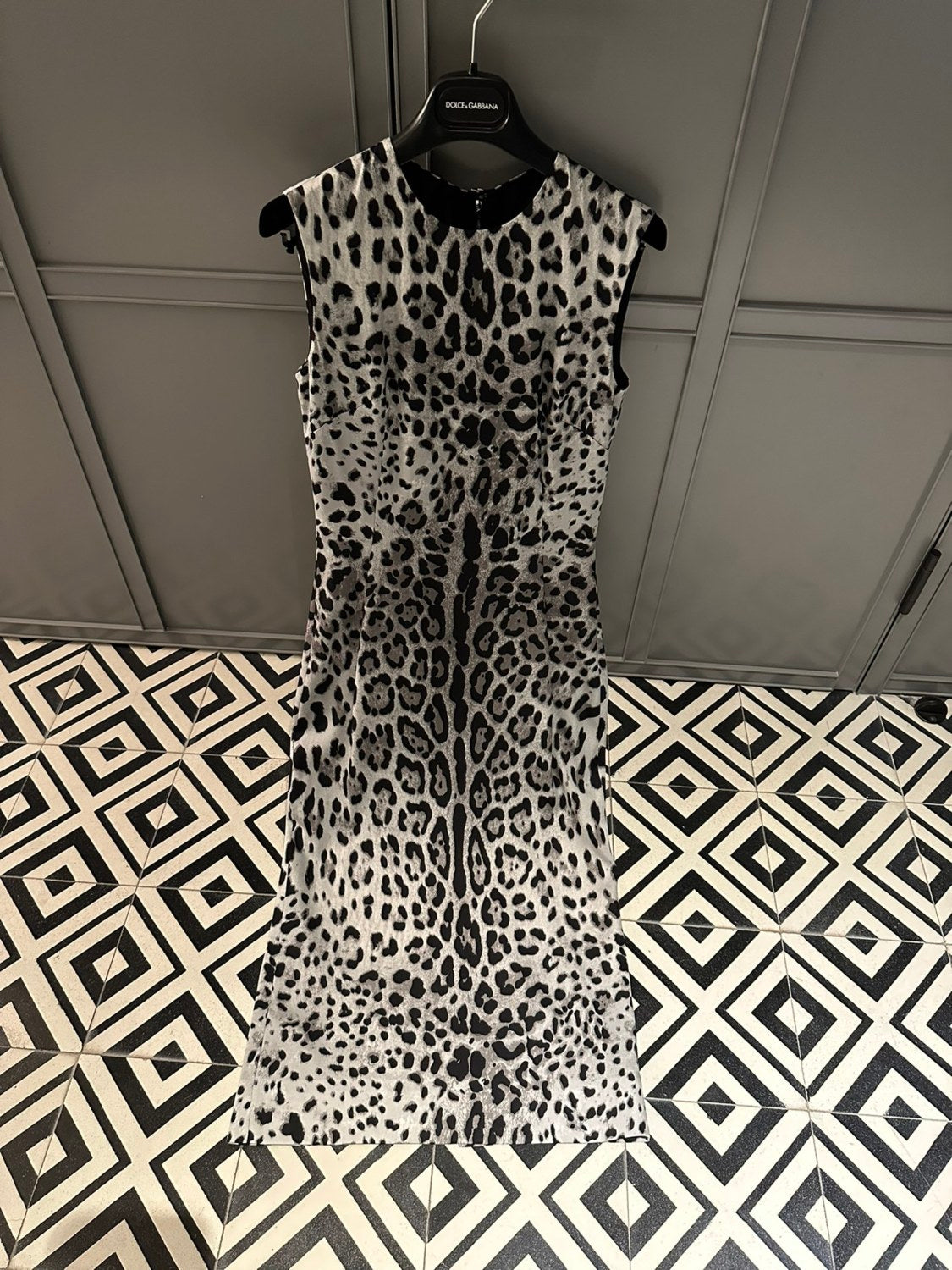 Women's Spring And Summer Leopard Print Mid-length Straight Dress Sleeveless Round Neck Temperament Elegant Long Dresses  Ngvp #9864