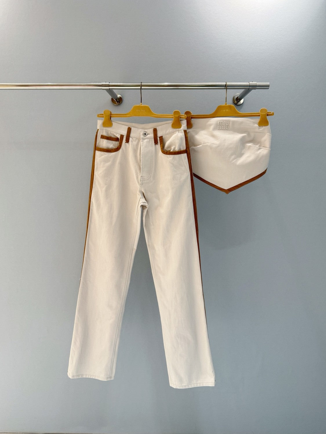 Women's Spring/Autumn Solid Color Embroidered Letter Print Denim Pants #77543