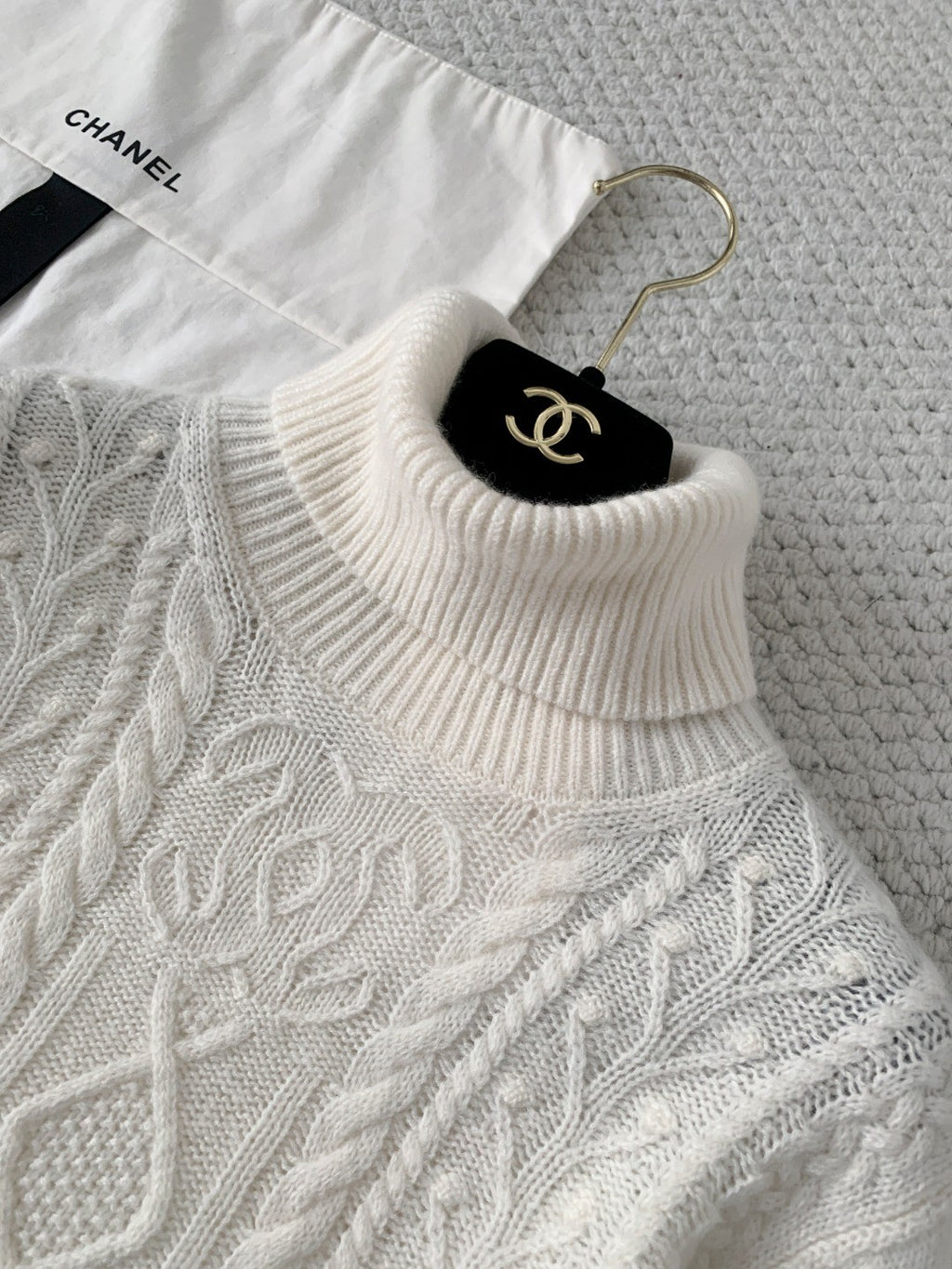 25 Coco Spring Autumn New Women's Ski Long-Sleeved Sweater Women's Fall/Winter Base Layer Sweaters: Stylish and Refined #83229A