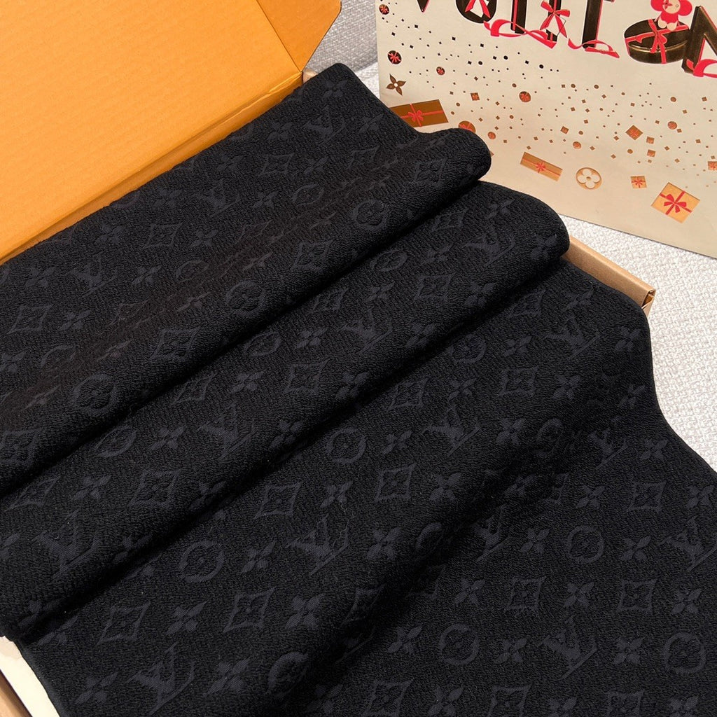 Men's Monogrammed Black Wool Scarf #73893