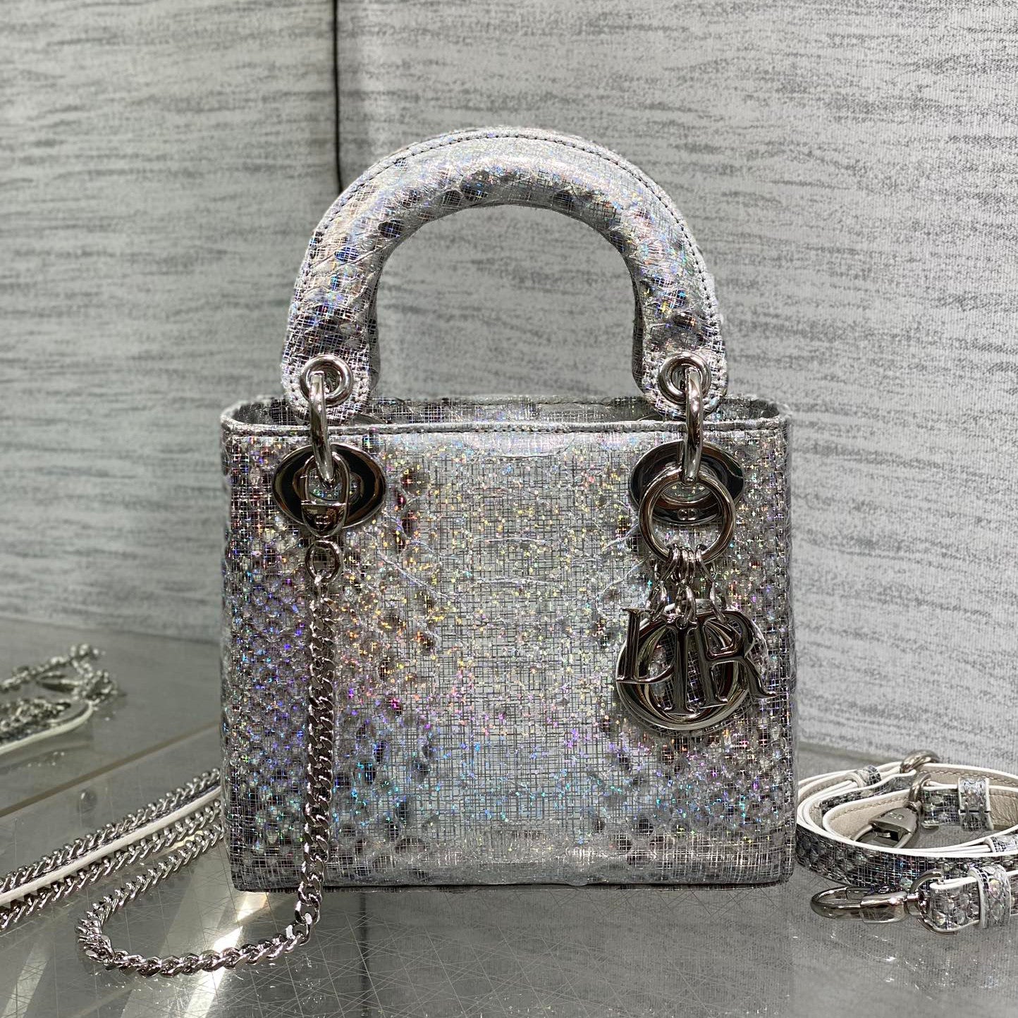 CD Lady Women's Solid Color Metal Pendant Detachable Chain Shoulder Strap Snake Skin Single Shoulder Crossbody Handbag Bag Bags #77722