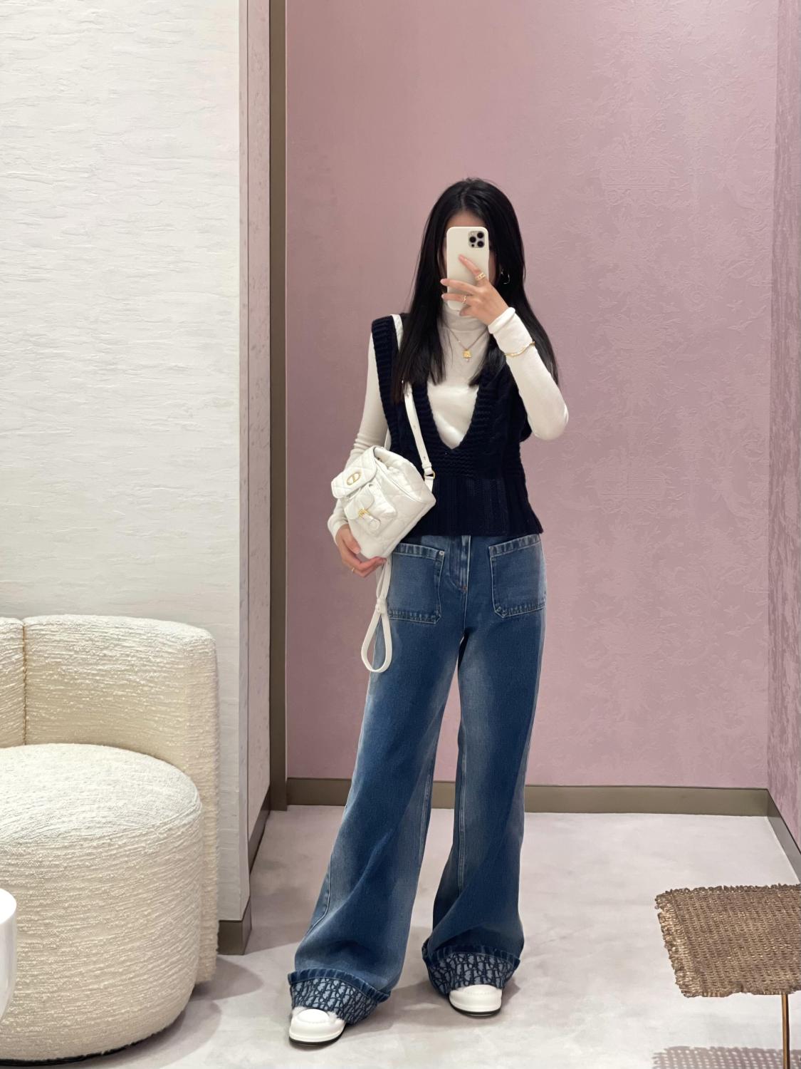 Women's Four Seasons Mid Waist Zipper Solid Color Cotton Loose Washed Rolled Flare Jeans Denim Pants #71884