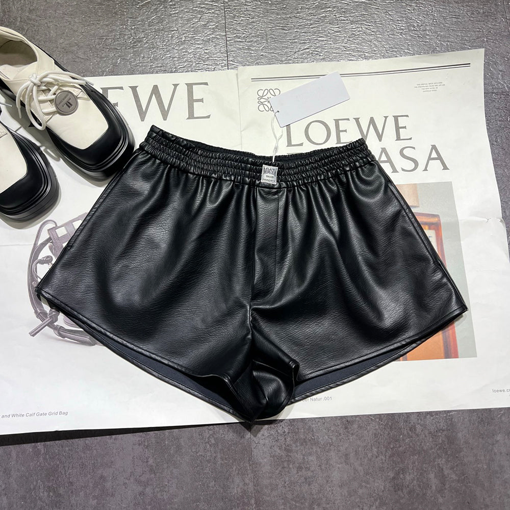 Marginal MM6 Women's Stretch Solid color Lychee texture Faux leather Shorts #194223