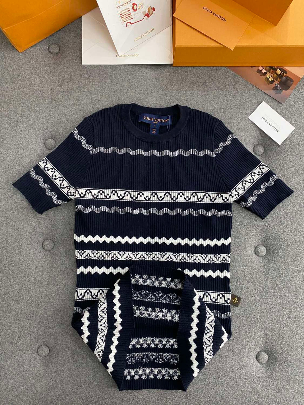 Women's Summer Solid Color Scalloped Stripe Crew Neck Pullover Fitted Knit Sweater #71474