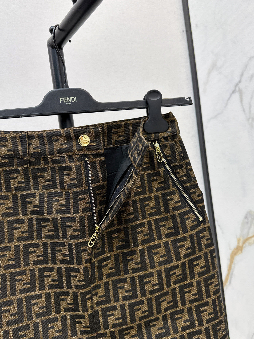 Women's Spring/summer Classic Fashion Ff Jacquard Pattern Pocket Zipper Casual Short Skirt #78394