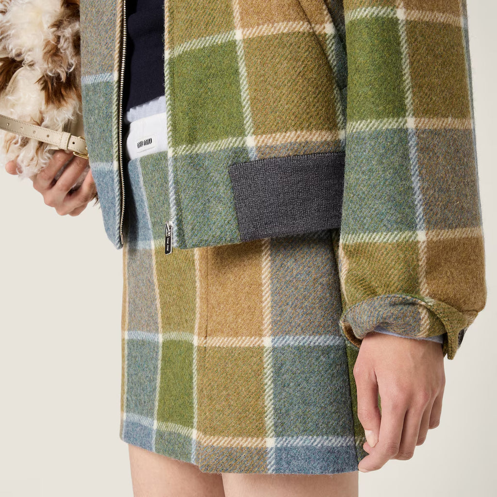 Women's Classic Checkered Pattern Short Jacket Fashionable Retro Color-Block Collar Zipper Jacket #193778