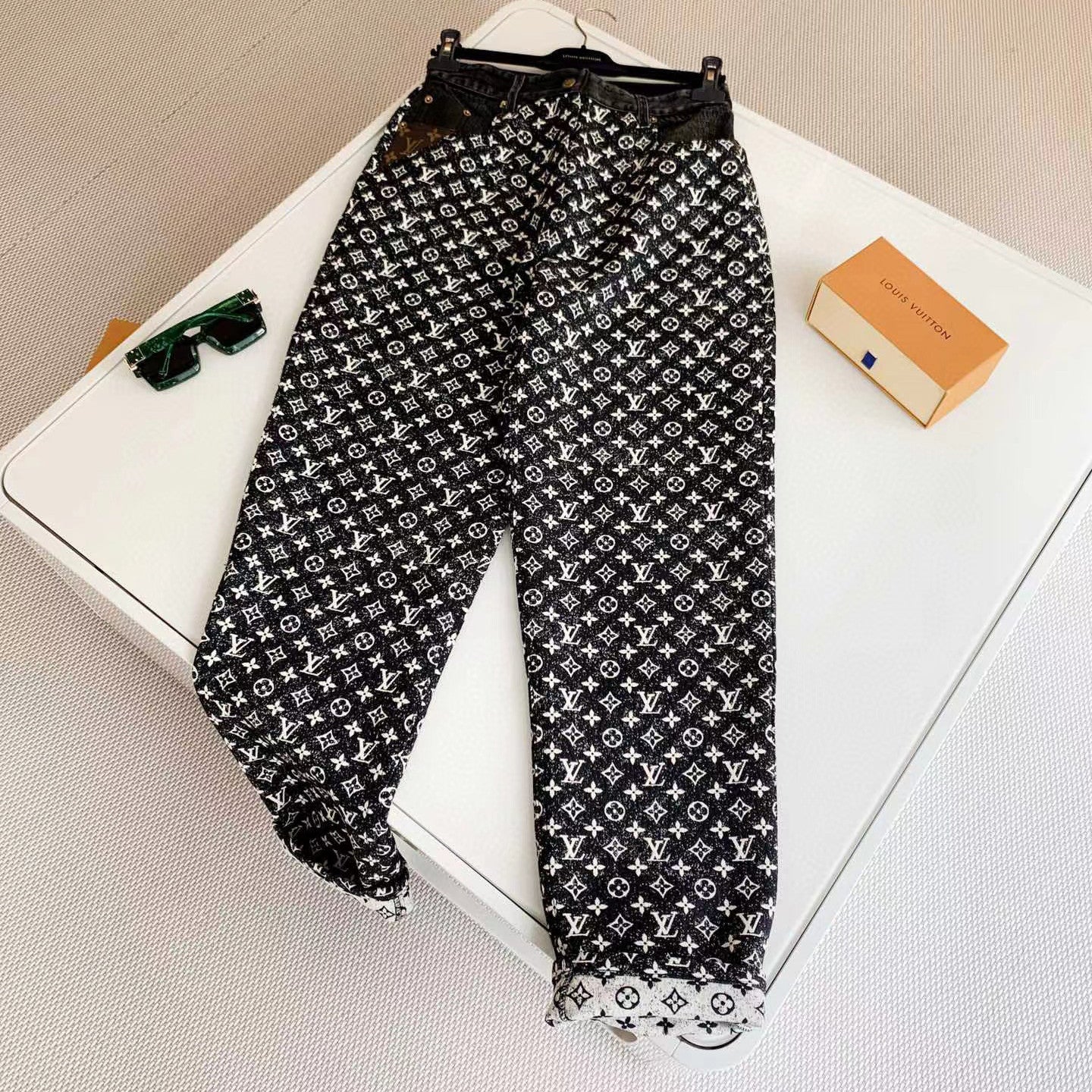 Women's Black Pants Long Jeans  #56439