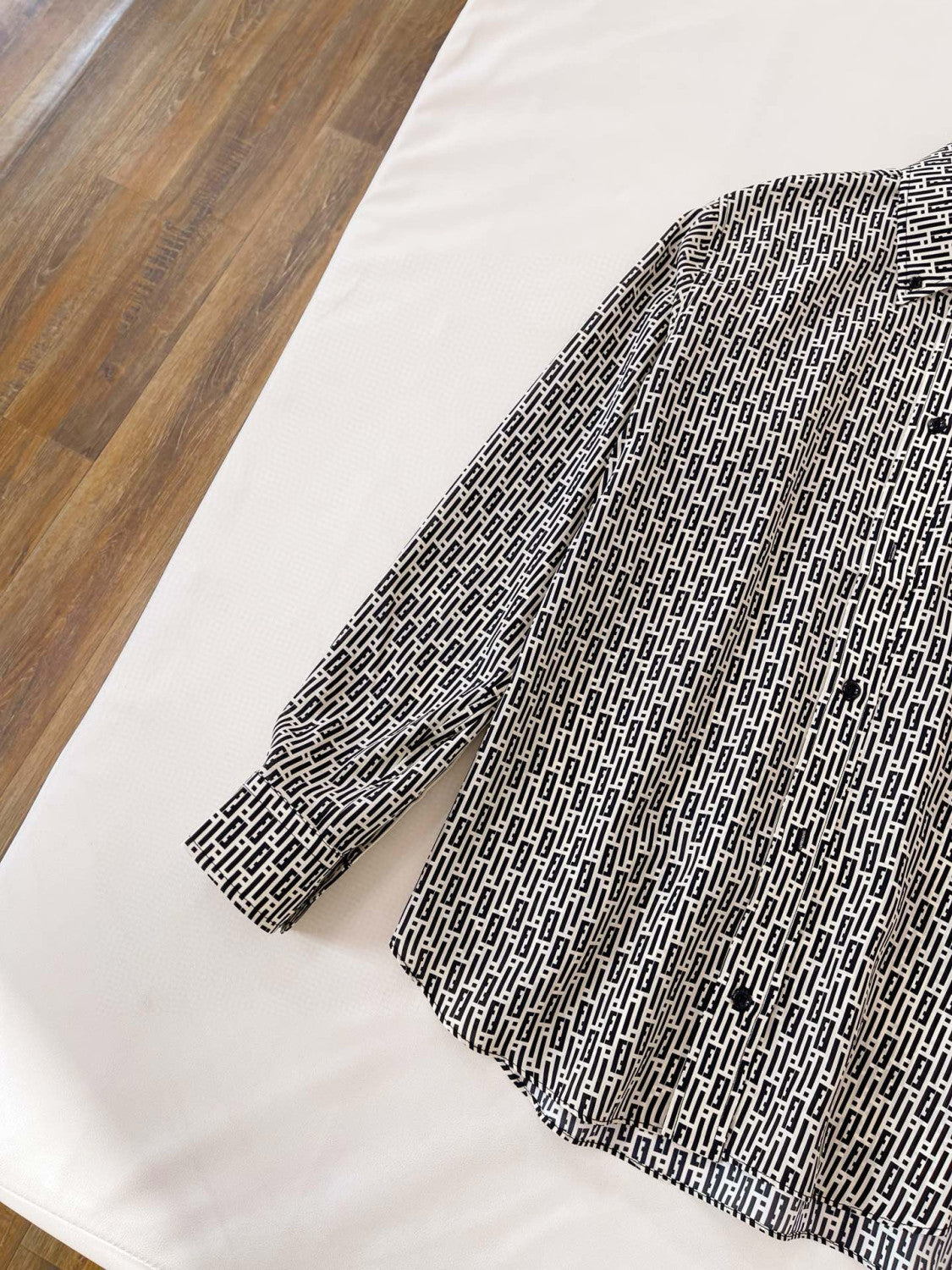 Women's Summer Black and White Geometric Pattern Single Breasted Lapel Long Sleeve Shirt #98776