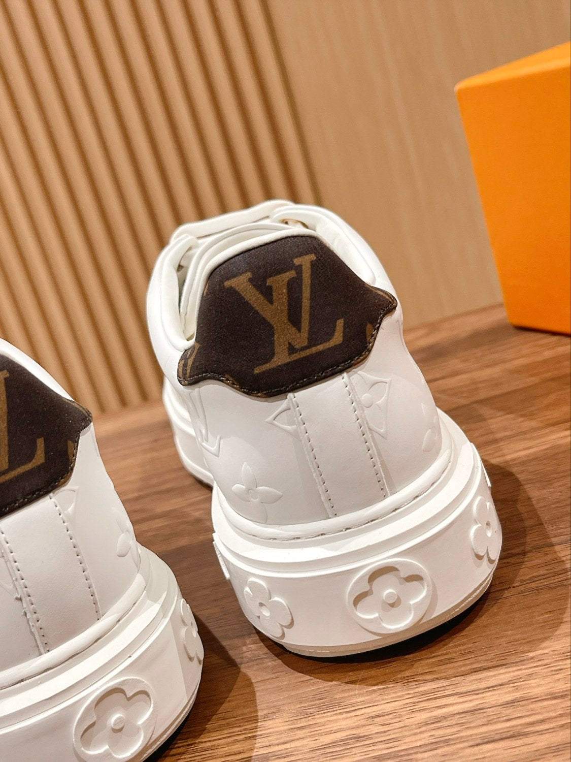 Time Out Women's Solid Color Letter Print Leather Low-Top Lace-Up Casual Shoes #77748