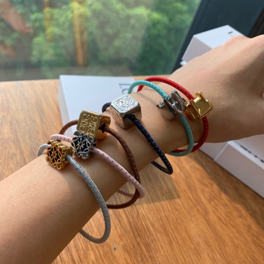 Women's Fashion Trend Metal Decoration Bracelet Delicate Six Pack Jewelry #73117