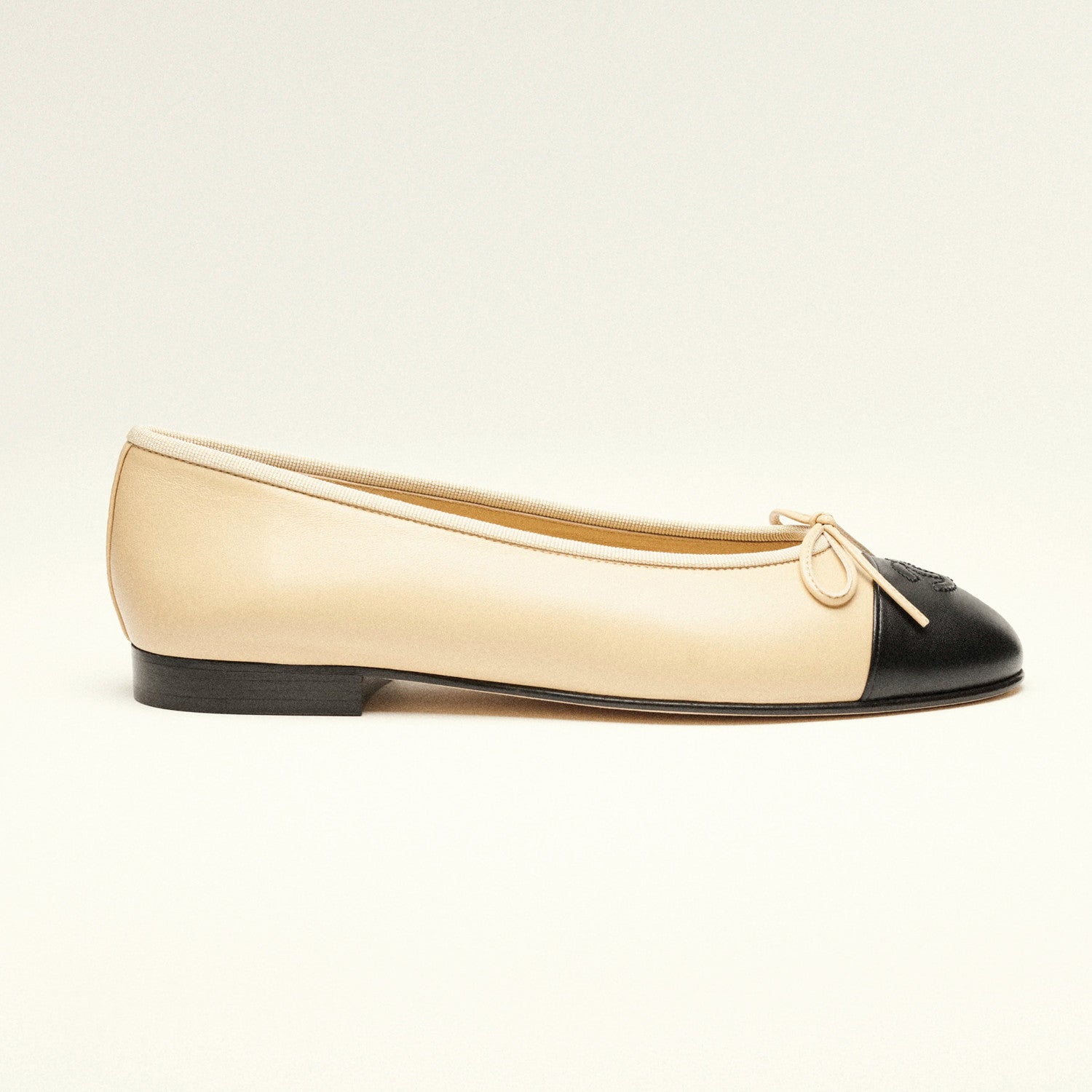 CC Women's Four Seasons Simple Solid Color Single Shoes Ballet Shoes Retro Calfskin Flat Shoes Round Head Casual Shoes #77859