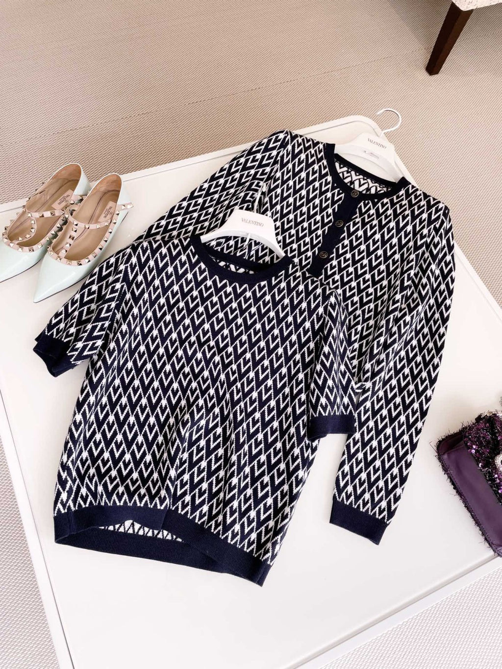 Women's Summer Letter Appliqud Knit Round Neck Short Sleeve T-Shirt #73937