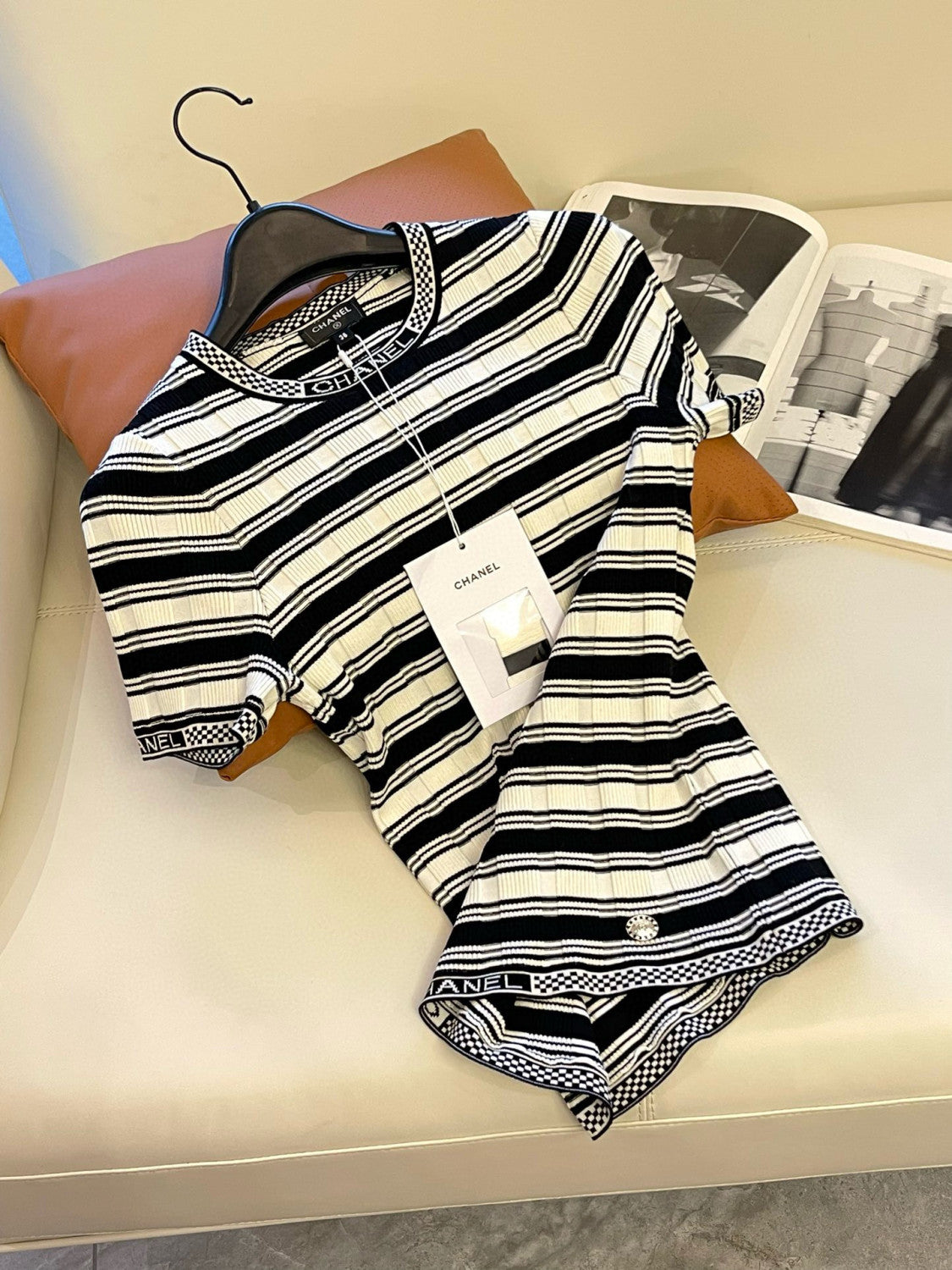 Women's Summer Black and White Striped Crew Neck Knit Short Sleeve Sweater Top #75878