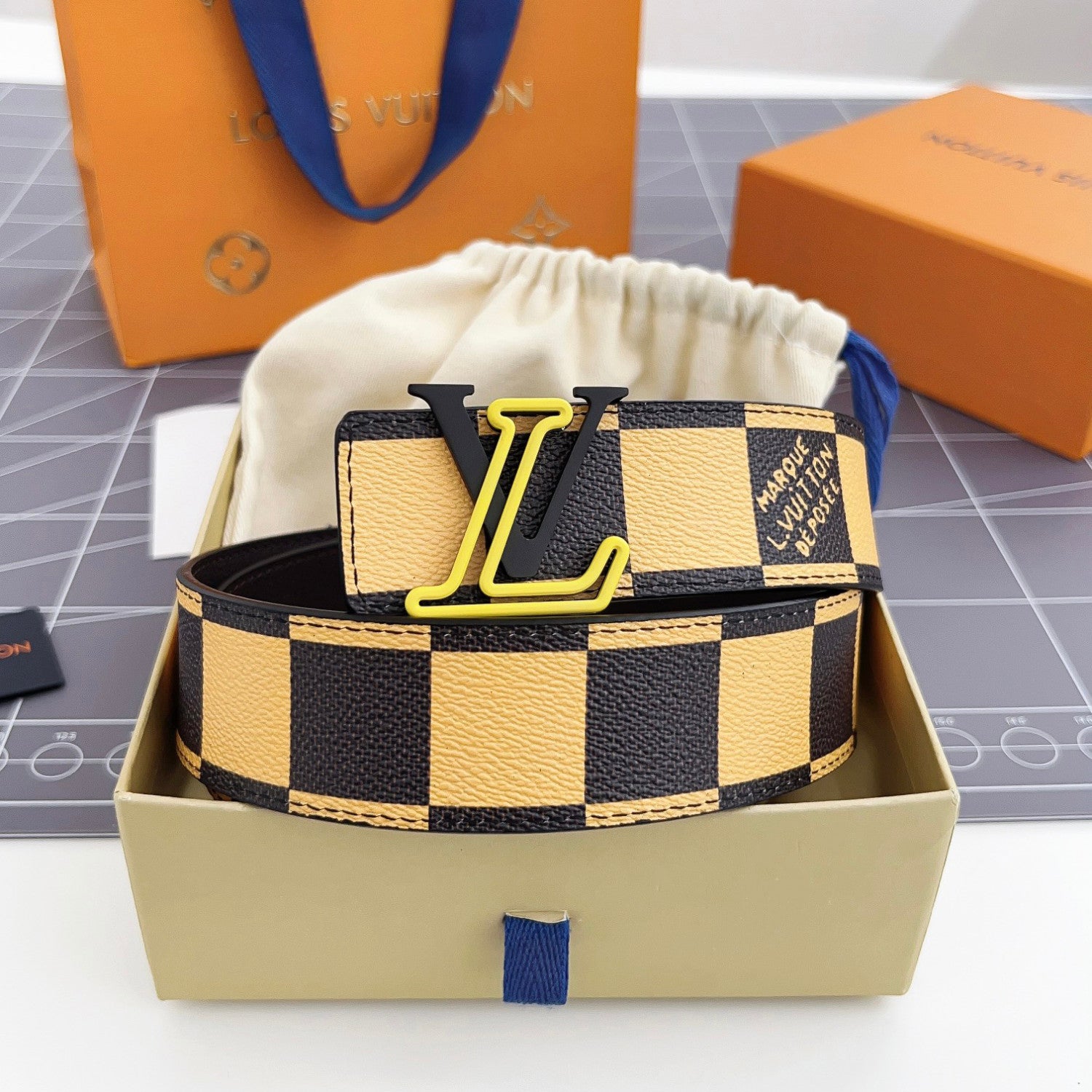 Men's Color Checkered Letter Logo Brown Leather Belt Width 4cm Accessory #72696