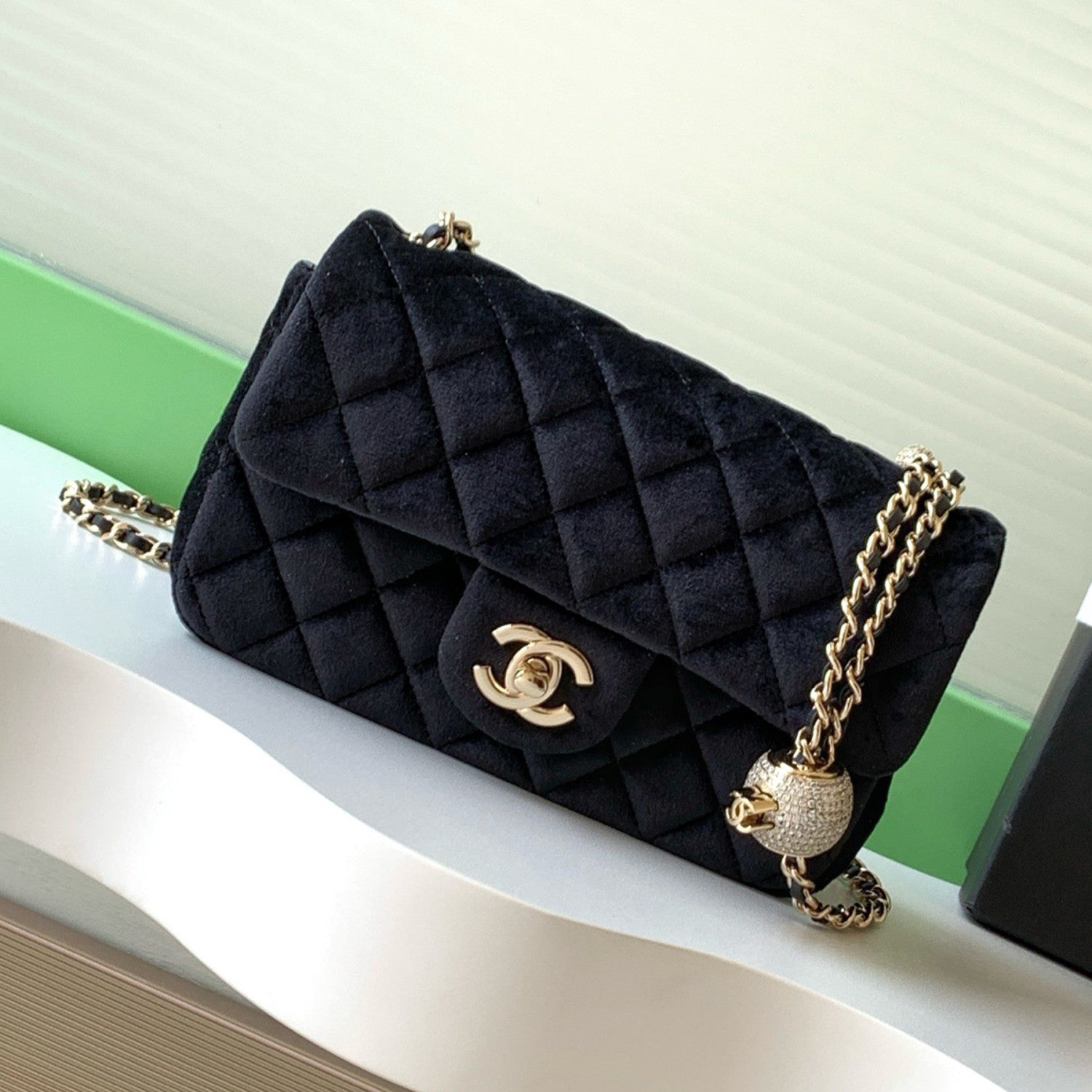 25a Diamond Ball CF Velvet Clutch Women's Fashionable Exquisite Mini Crossbody Chain-Strap Flap Bag #193617