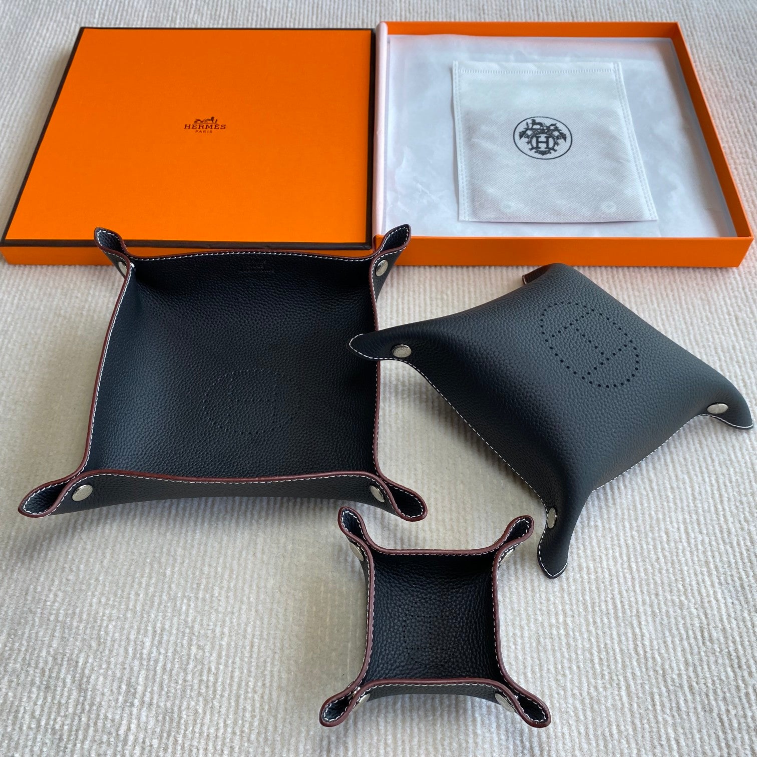 Simple Fashion Logo Printing Small 13x13cm Medium 22x22cm Large 25x25cm Whole Set Sold Color Blocking Leather Tray Accessories Ornaments #72946