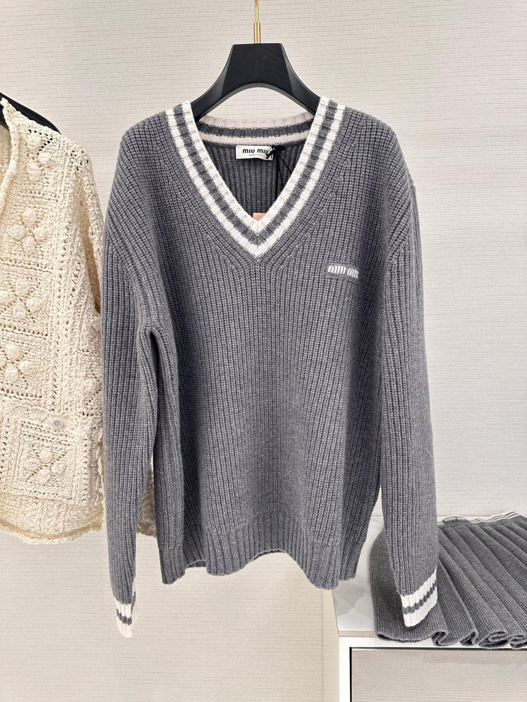 Women's Spring and Autumn Letter Printed V-Neck Casual Long Sleeve Cashmere Sweater Top #75114