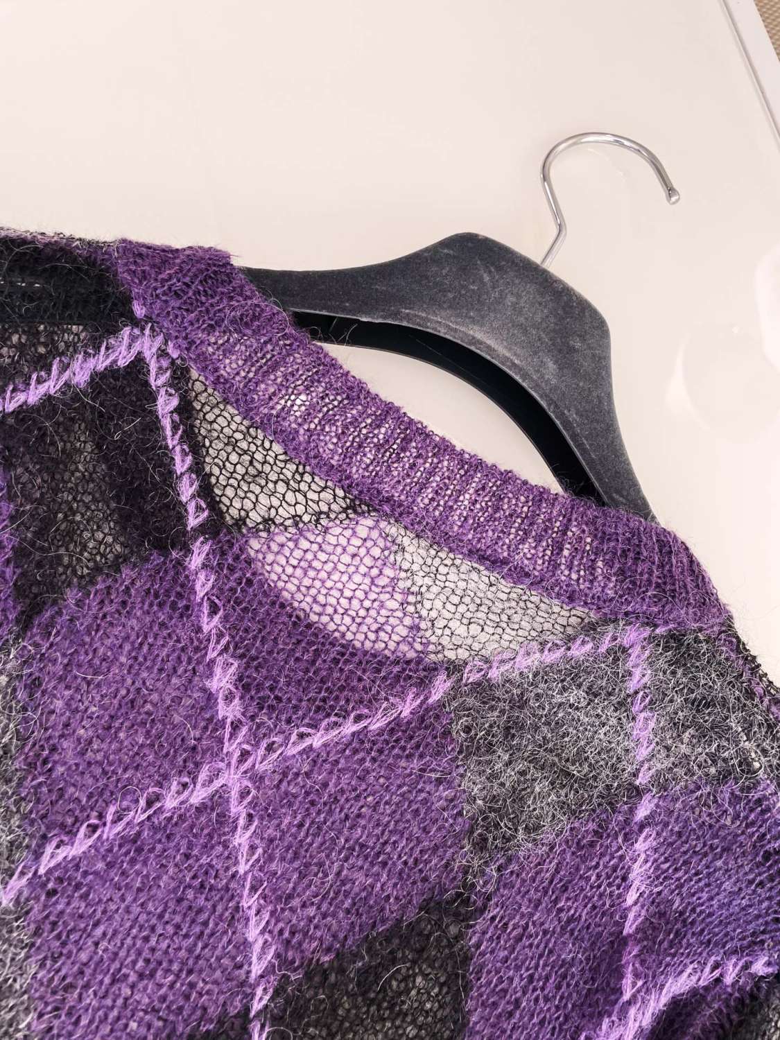 Women's Spring & Autumn Mohair Colorblocking Embroidery Round Neck Long Sleeve Fitted Knitted Sweater Ngvp 9752