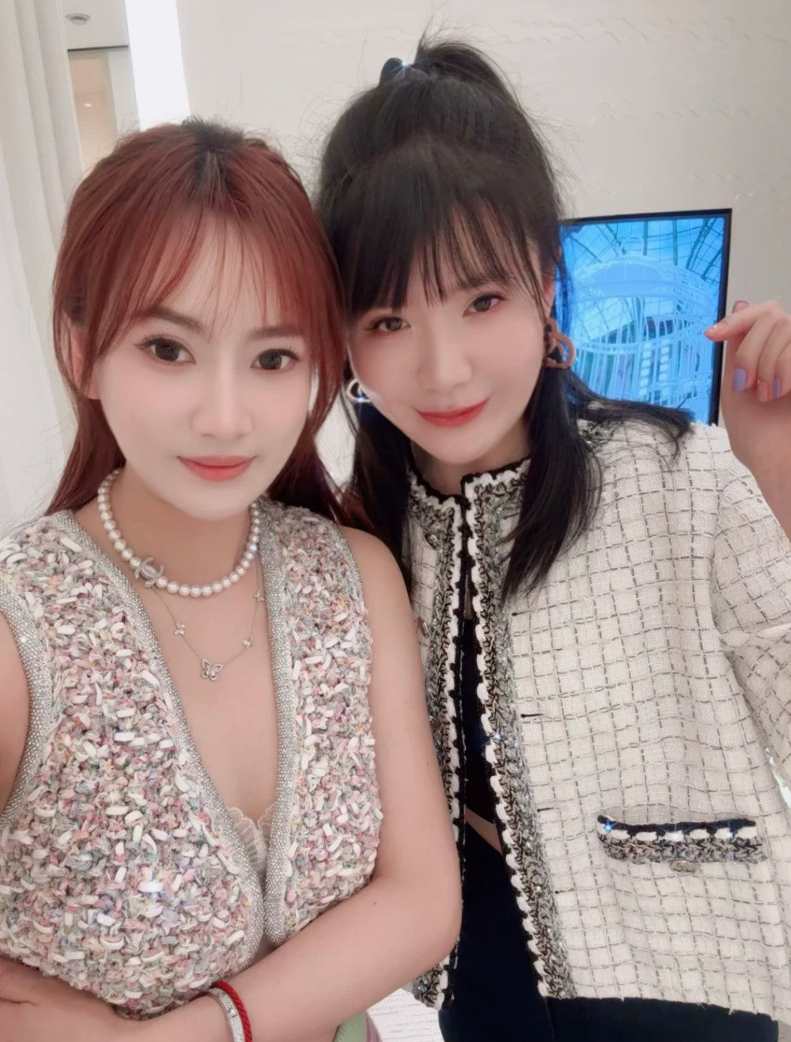 Women's Spring/Autumn Sequin Rhinestone Trim Logo Cardigan Solid Color Sleeveless Vest Ngvp #2267