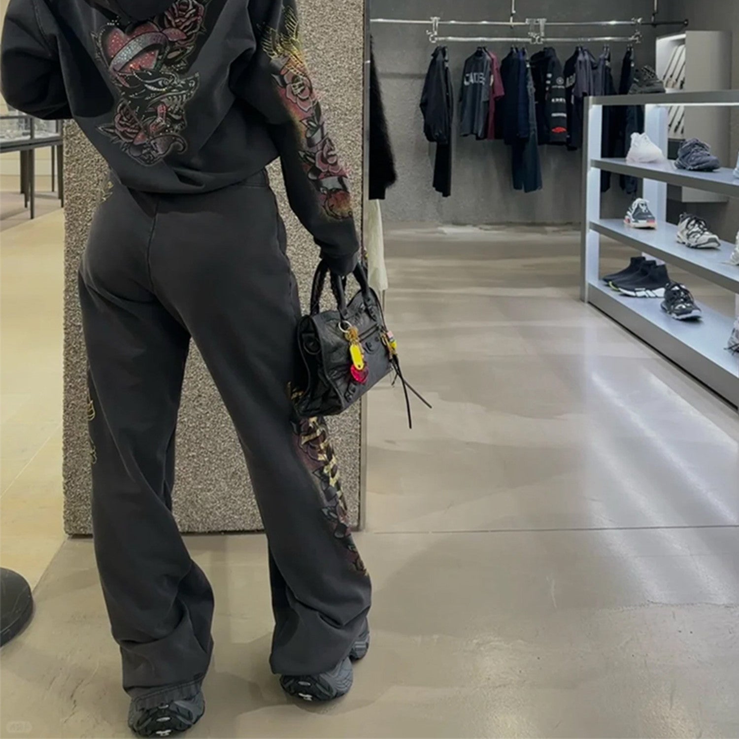 Women's Tacky Flared Sweatpants In Black Faded Spring And Summer Fashion Casual Straight Leg Wide Leg Pants Loose Sports Sweatpants Ngvp #1276