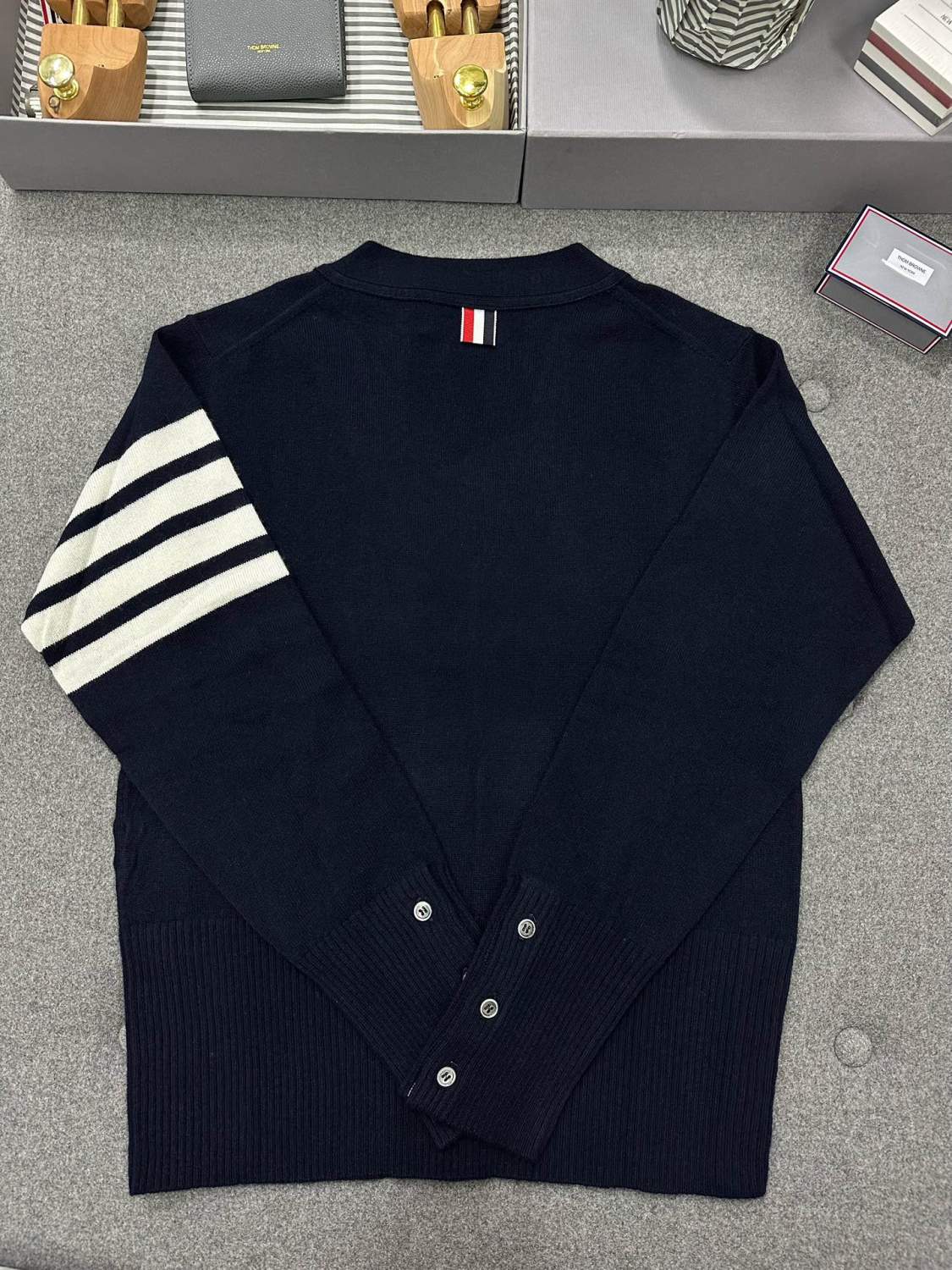 TB  Men's Spring & Autumn Striped Solid Color V-Neck Cashmere Fitted Long Sleeve Knit Cardigan Ngvp #1945