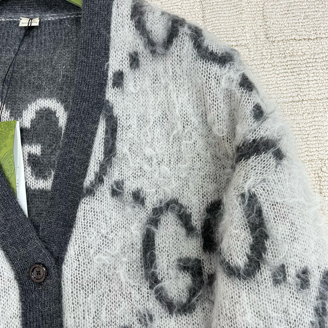 Men's And Women's Fall/Winter Fashion Casual V-Neck Single Button Logo Classic Print Mohair Knit Cardigan #79418