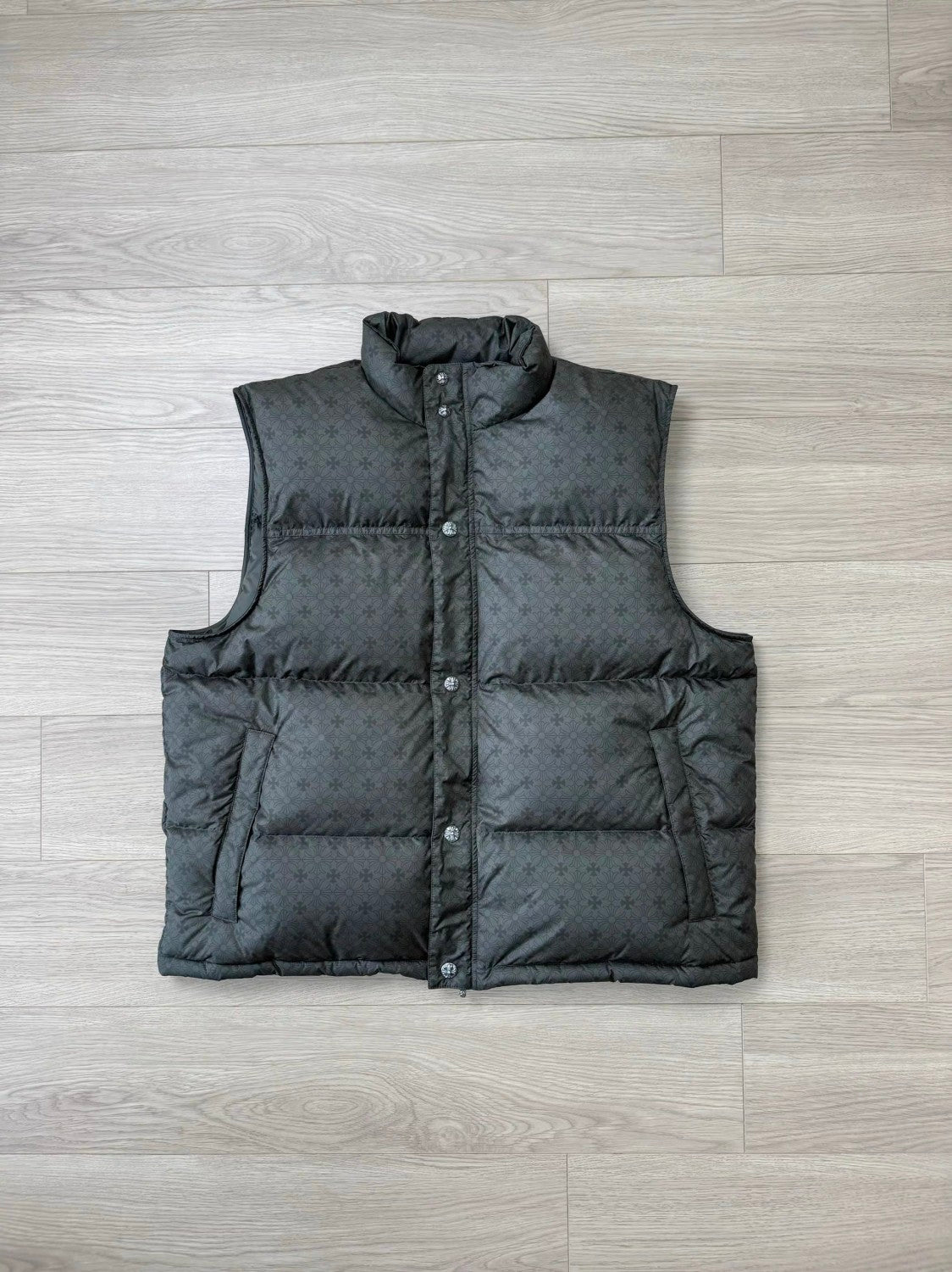 Men's And Women's Fall/Winter Fashion Casual Stand Collar Zipper Single Button Hidden Pattern 925 Sterling Silver Hardware Down Sleeveless Vest #79126