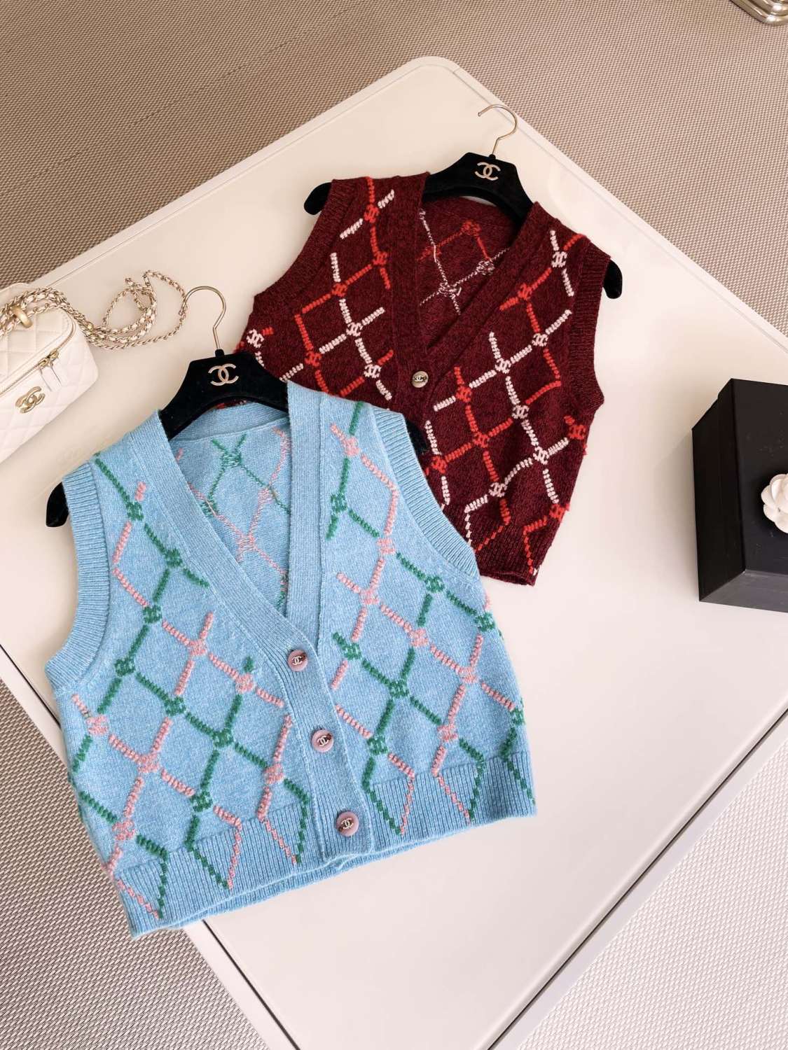 Women's Spring and Autumn Plaid Cashmere Crochet Two-color Knit Single-breasted Vest Jacket #73197