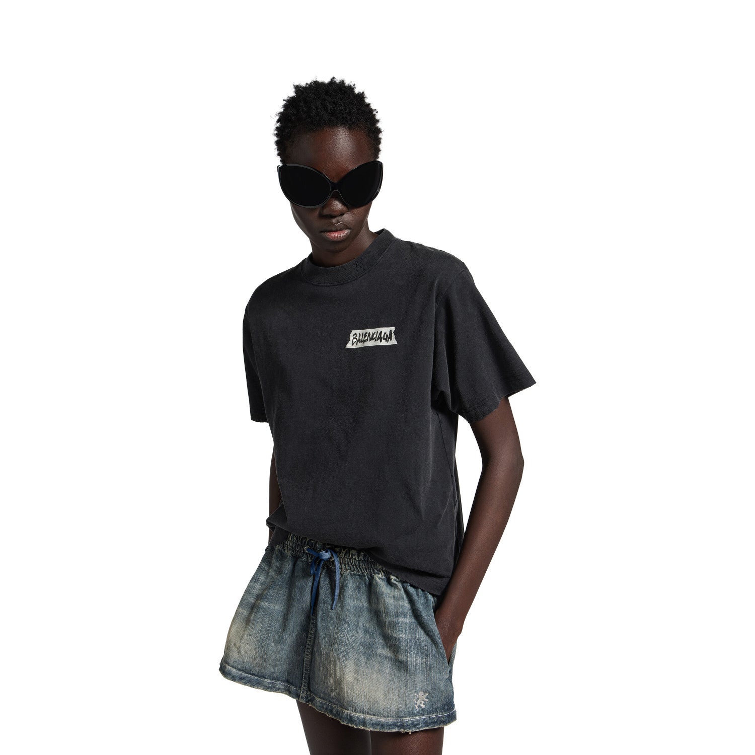 26 Spring New Arrivals Masking Tape Medium Fit T-shirt Men's & Women's Spring/summer Fashion Trend Black & White Letter Logo T-shirt #82156A