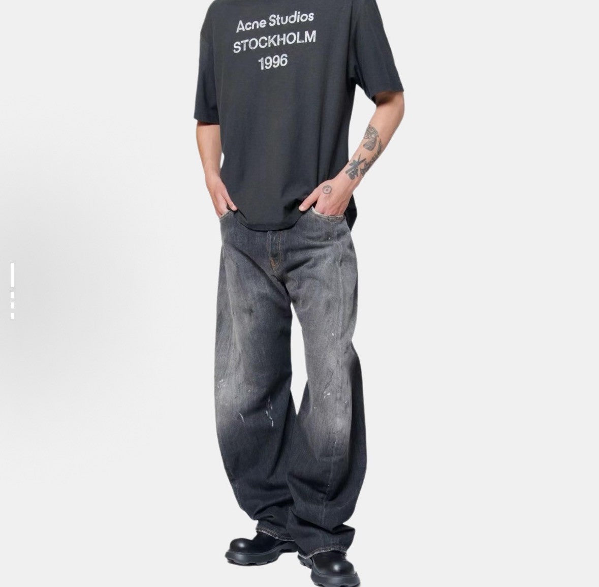 25fw FallWinter Men's Slashed Doodle Denim Washed Low-Rise Pants #83133A