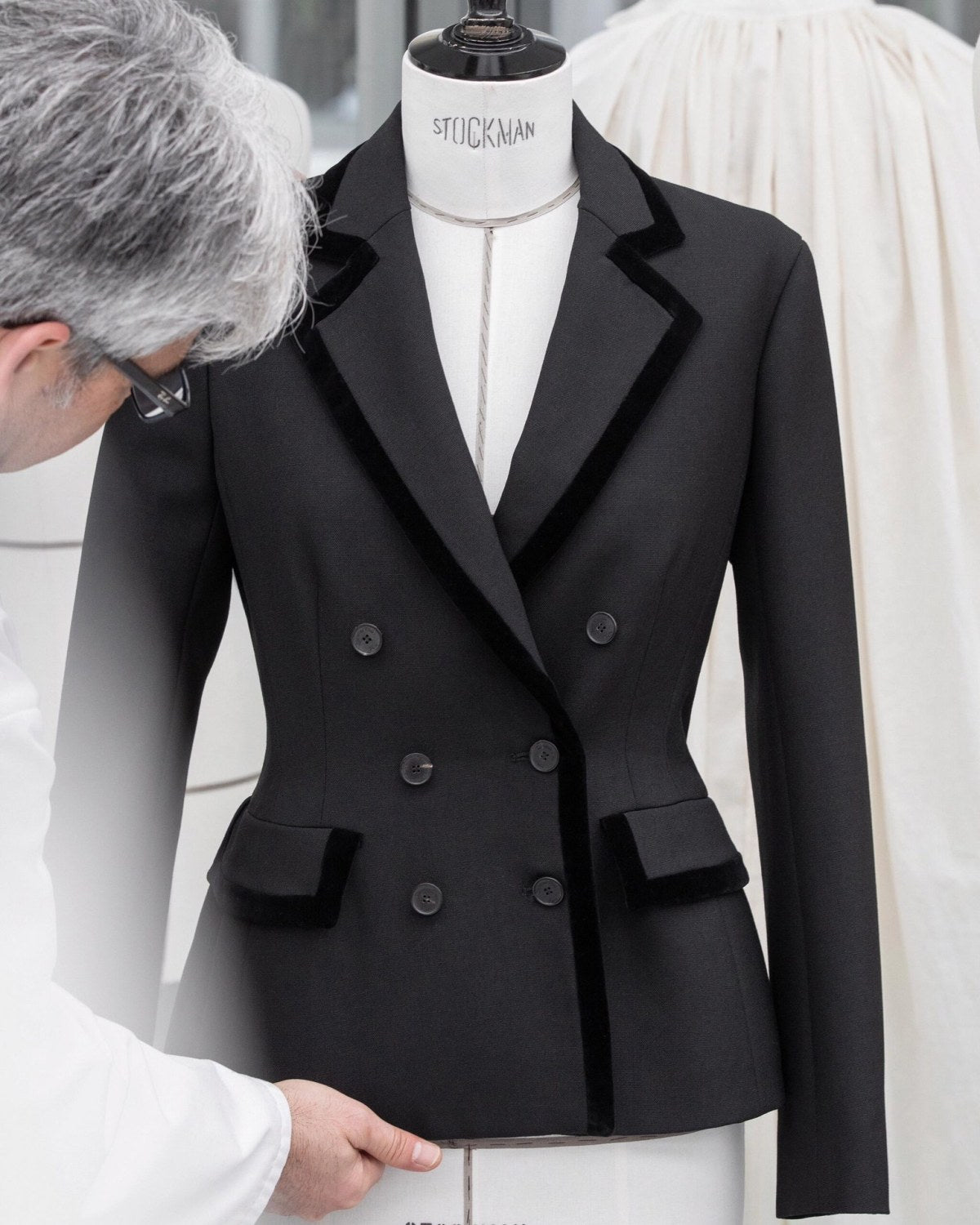 Women's Spring and Autumn Wool Velvet Trim Waisted Suit Lapel Double Breasted Black Jacket Ngvp #8924