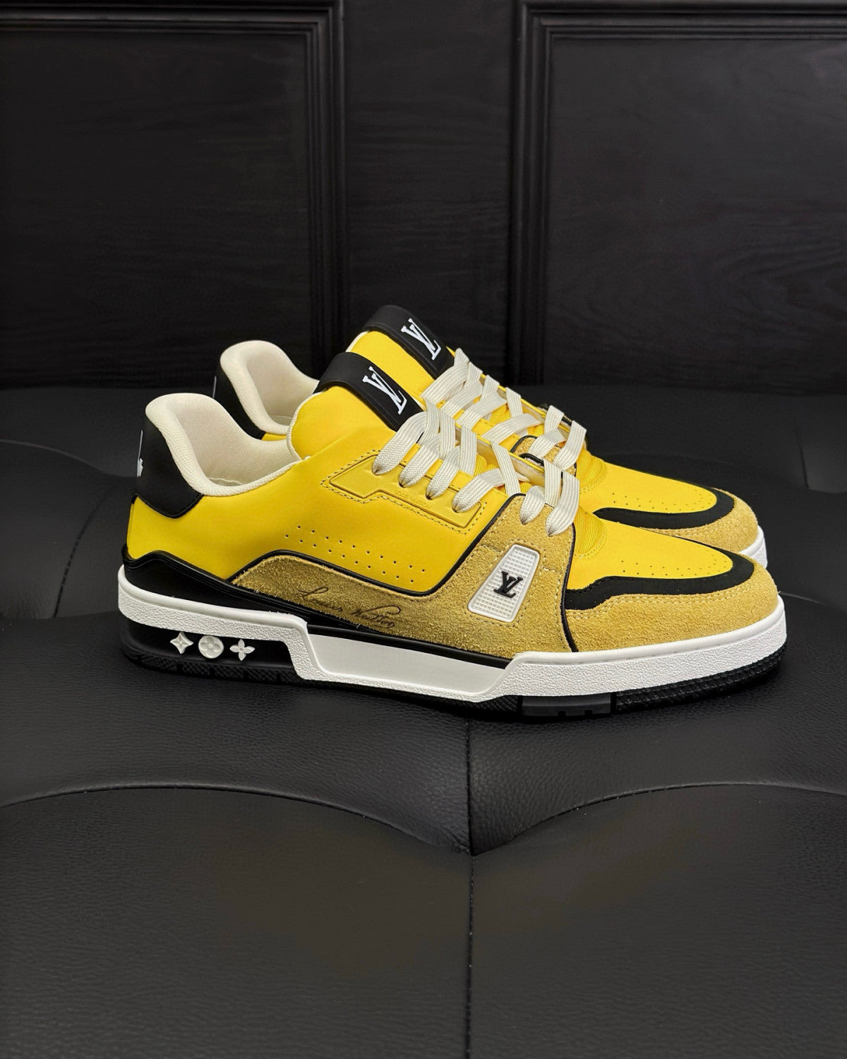 LV Trainer Men's And Women's Solid Color Cowhide Leather Round Toe Low Top Lace-up Sneakers Shoes #77891