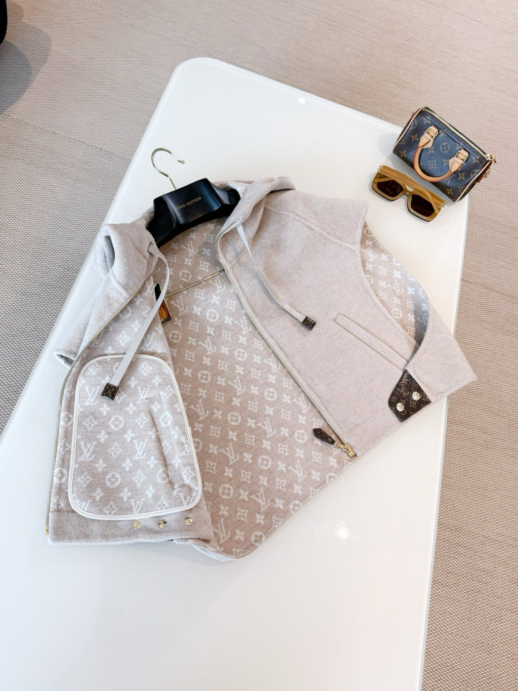 Women's Fall/Winter Fashion Casual Hooded Sleeveless Short Vest Jacket #78747