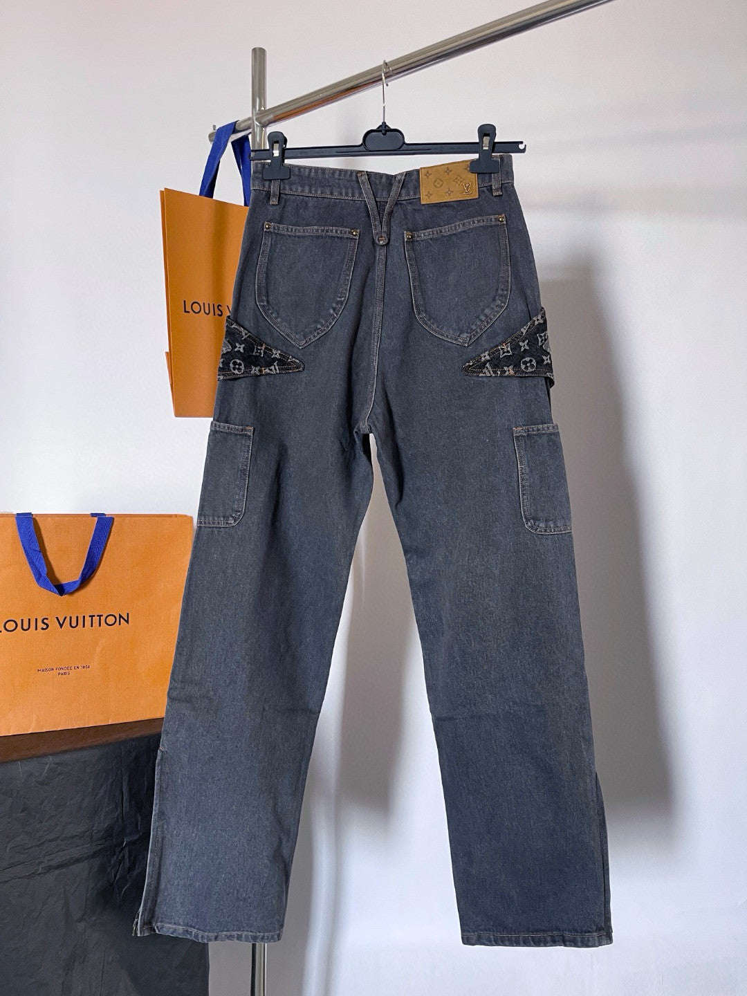 Monogram Flower Denim Pants Men's Black Logo Letter Print Irregular Fit Jeans #98869