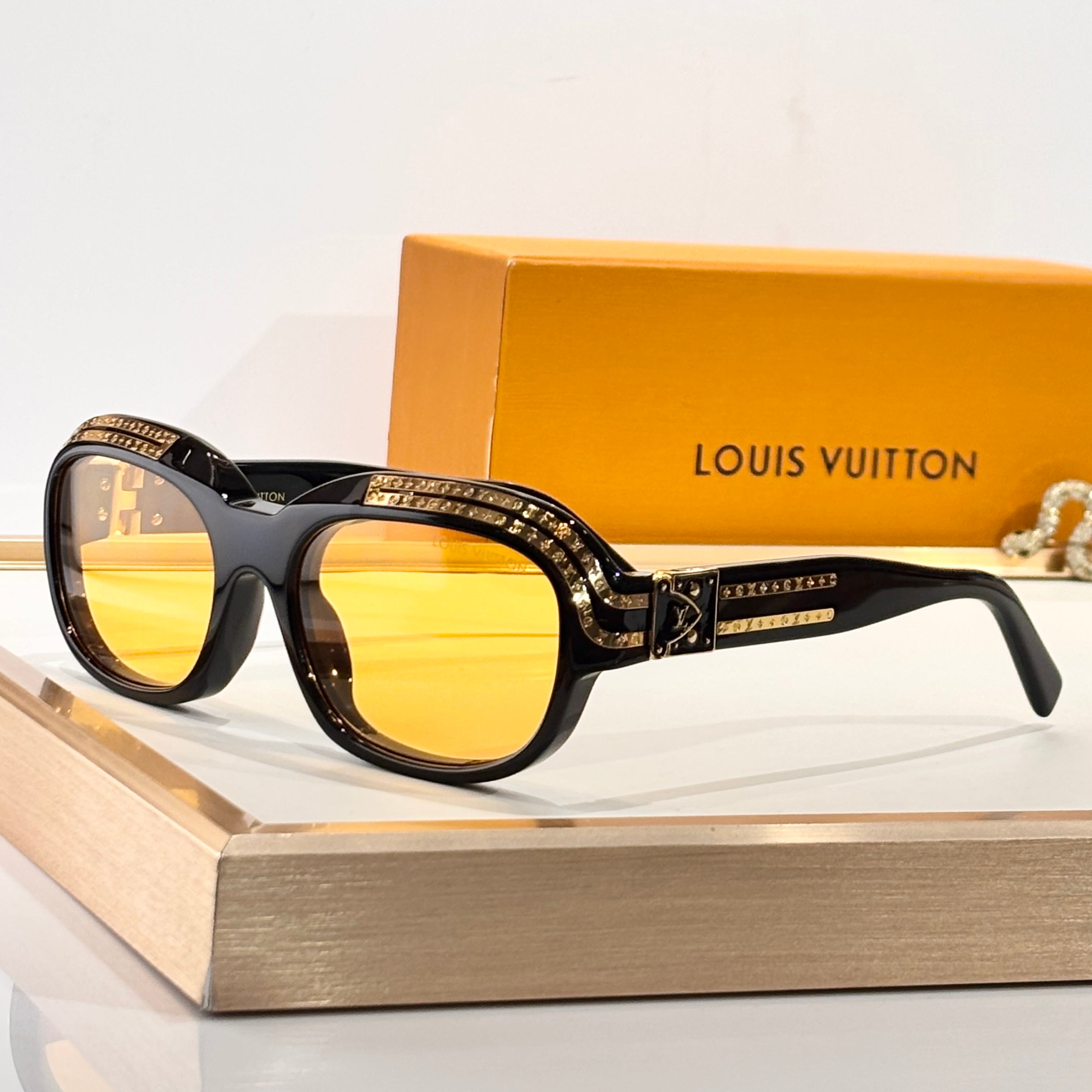 1.0 MILLIONAIRES OVAL Men's And Women's Fashion Classic Oval Design Logo Temple Marking Sunglasses Eyewear Accessories #79191