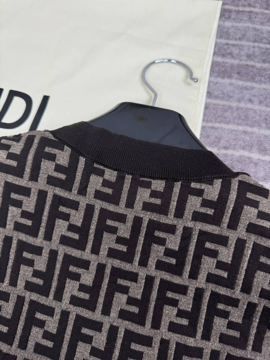 Women's Summer Brown FF Printed Cotton Jersey Top. Fitted Short Sleeve T-Shirt #72932