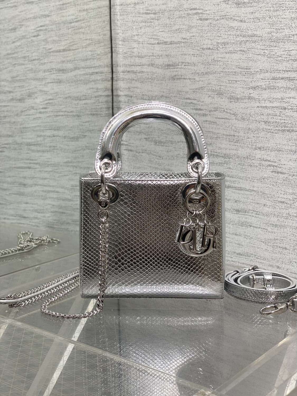 CD Lady Women's Solid Color Metal Pendant Detachable Chain Shoulder Strap Snake Skin Single Shoulder Crossbody Handbag Bag Bags #77722