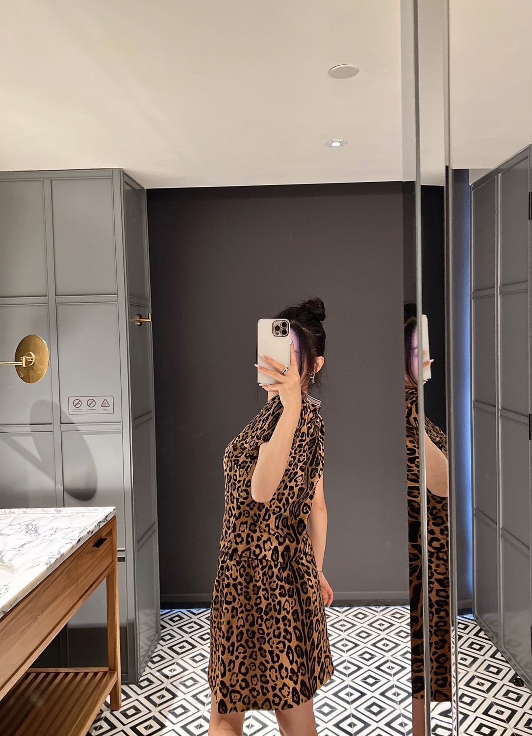 Women's Summer Leopard Crespo Cotton Round Neck Short Sleeve T-Shirt Casual Mini Skirt #71648