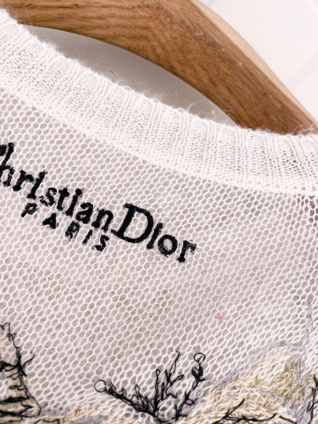 Women's Spring. Autumn And Winter Floral Embroidery Long Sleeve Solid Color Mohair Round Neck Pullover Fitted Sweater Ngvp 9753