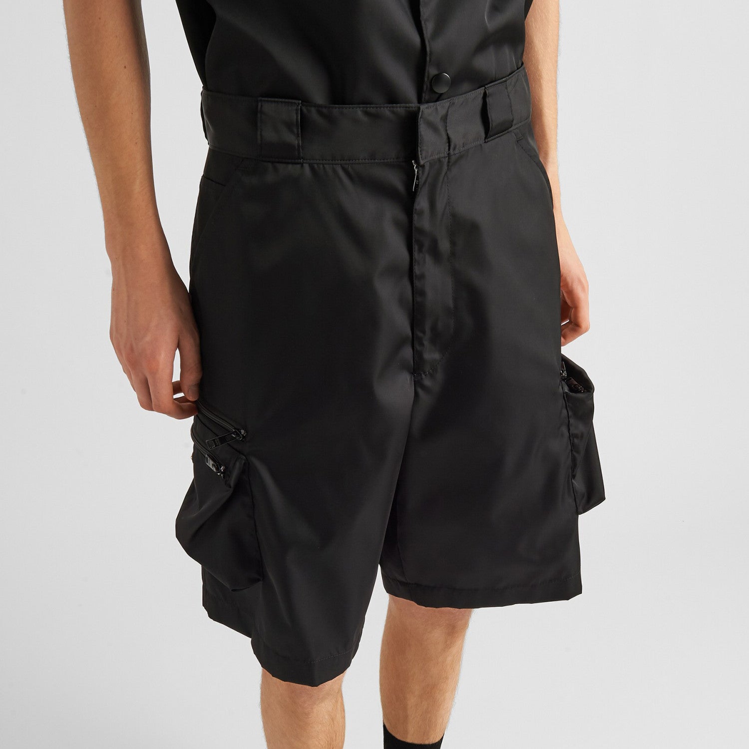 Men's Summer Solid Colour Triangle Logo Nylon Casual Zip Up Shorts #74838