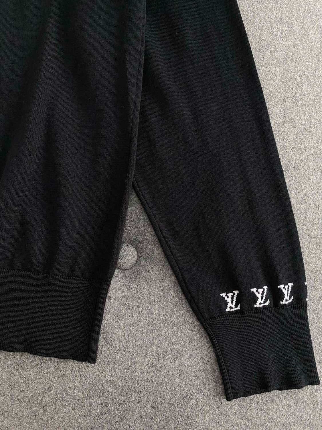 Men's Spring And Fall Logo Printed Crew Neck Black Cotton Long Sleeve Fitted Sweater #71473