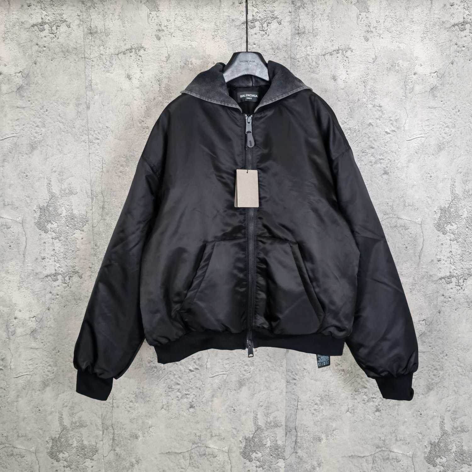 BOMBER Autumn and Winter New Style Logo Double-Ring Letter Embroidery Quilted Flight Jacket Hooded Outerwear #194271