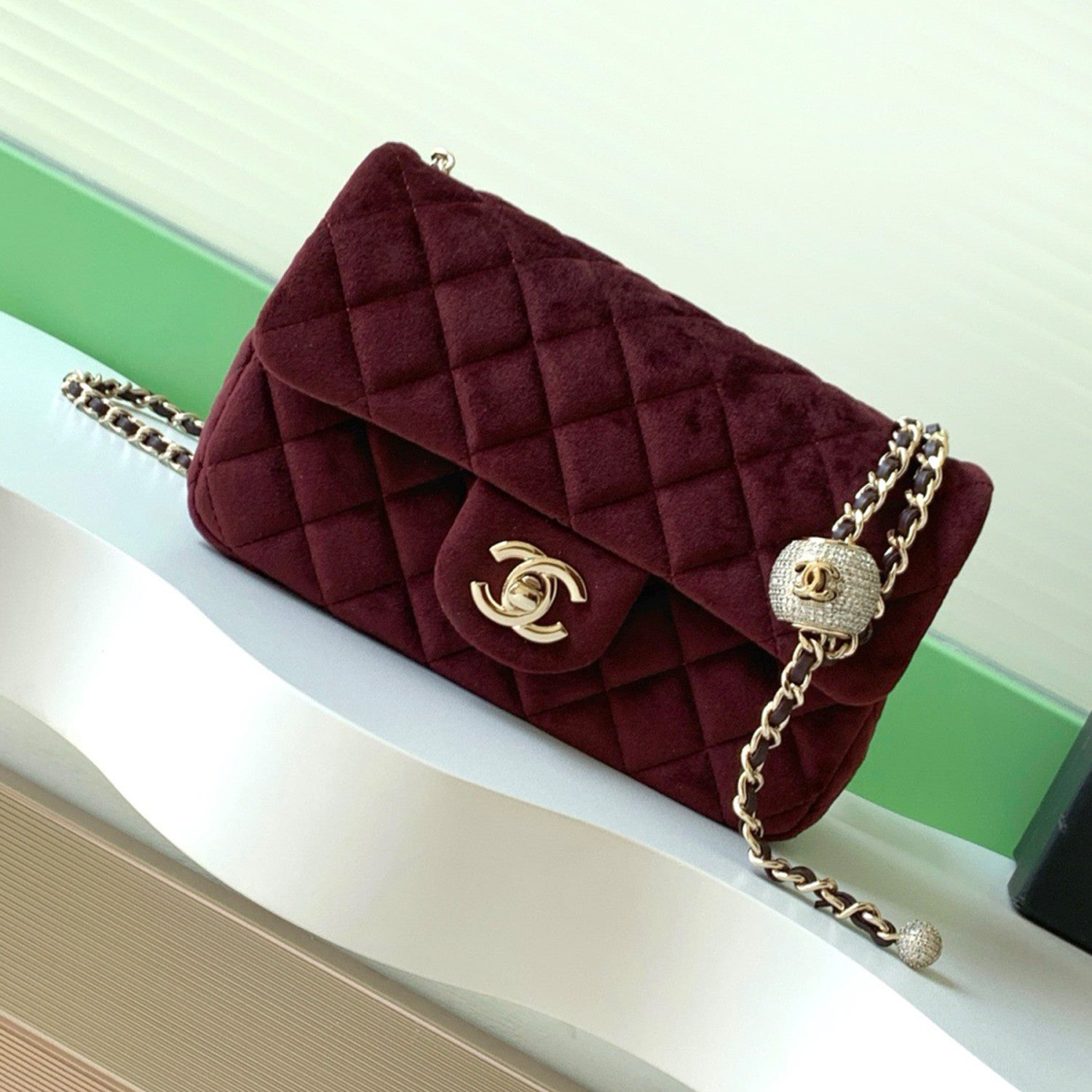 25a Diamond Ball CF Velvet Clutch Women's Fashionable Exquisite Mini Crossbody Chain-Strap Flap Bag #193617